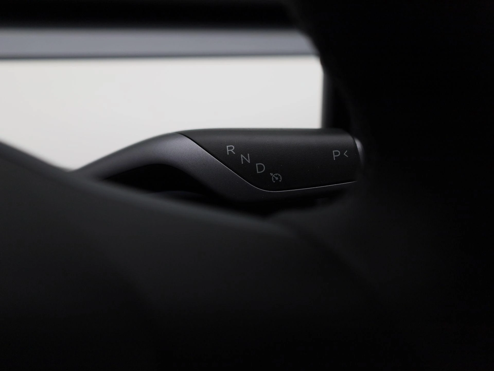 Tesla-Model Y-image-27