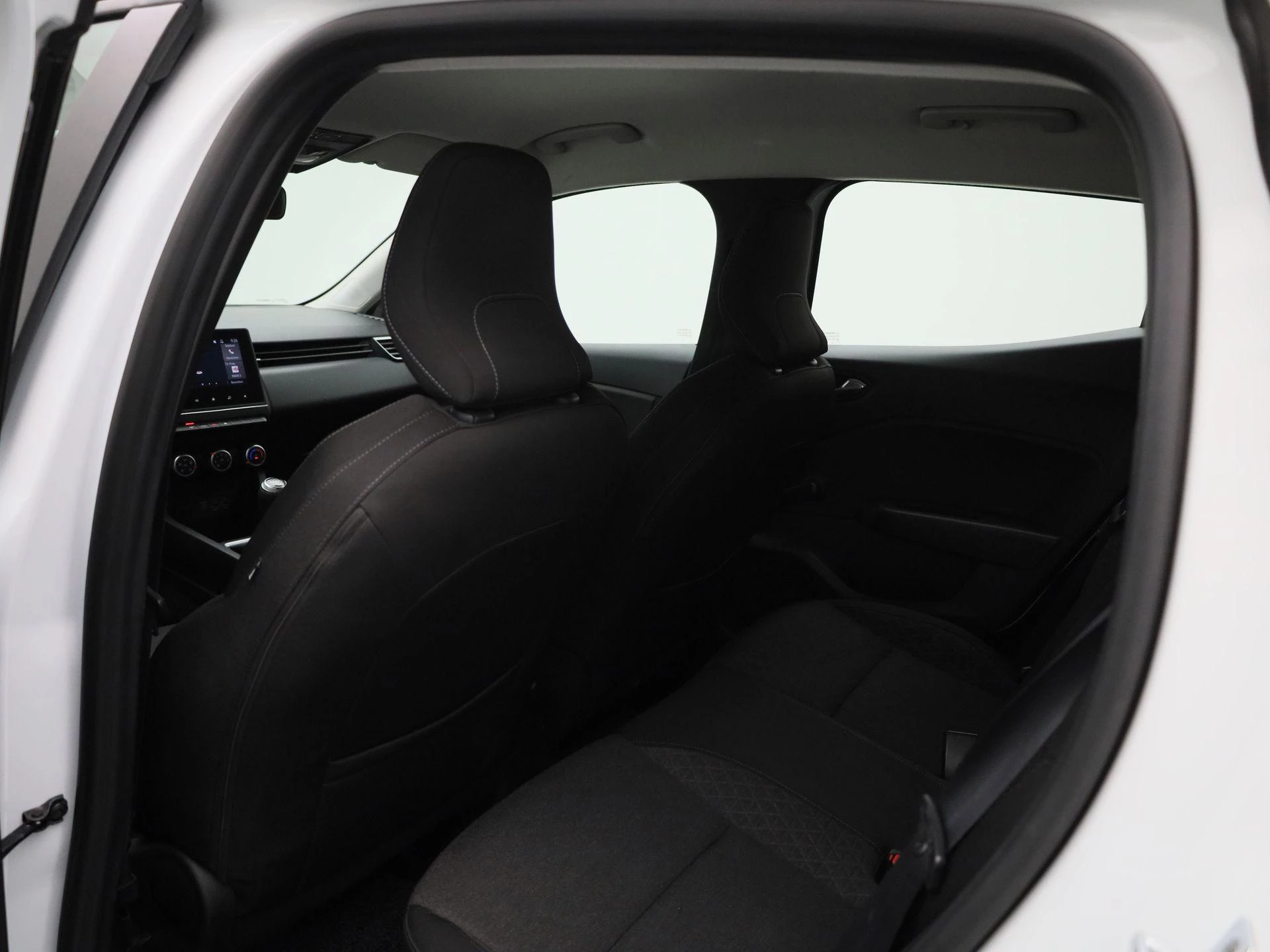 Renault-Clio-image-10
