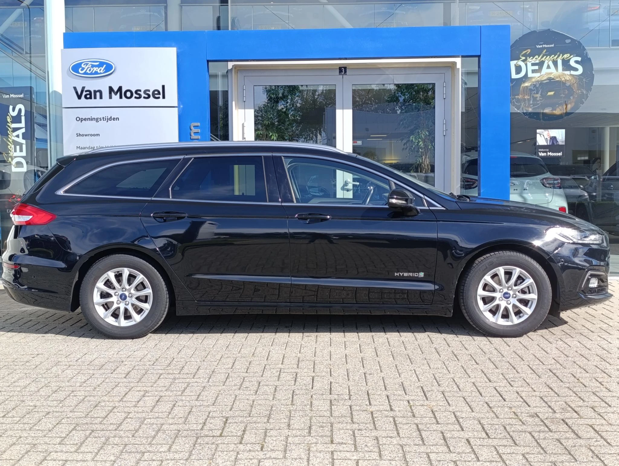 Ford-Mondeo-image-4