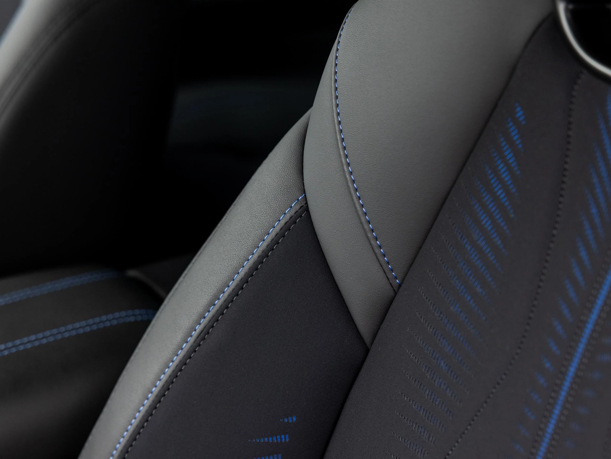 Maserati-GranTurismo-image-32