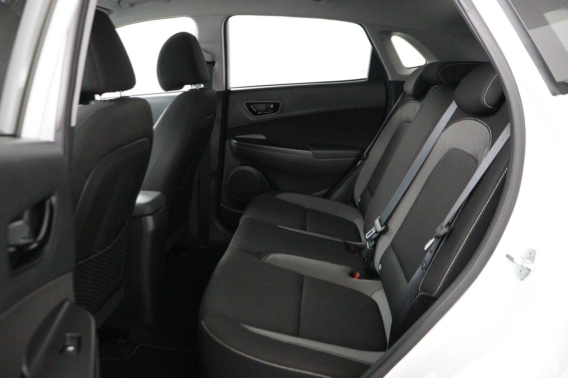 Hyundai-Kona-image-23