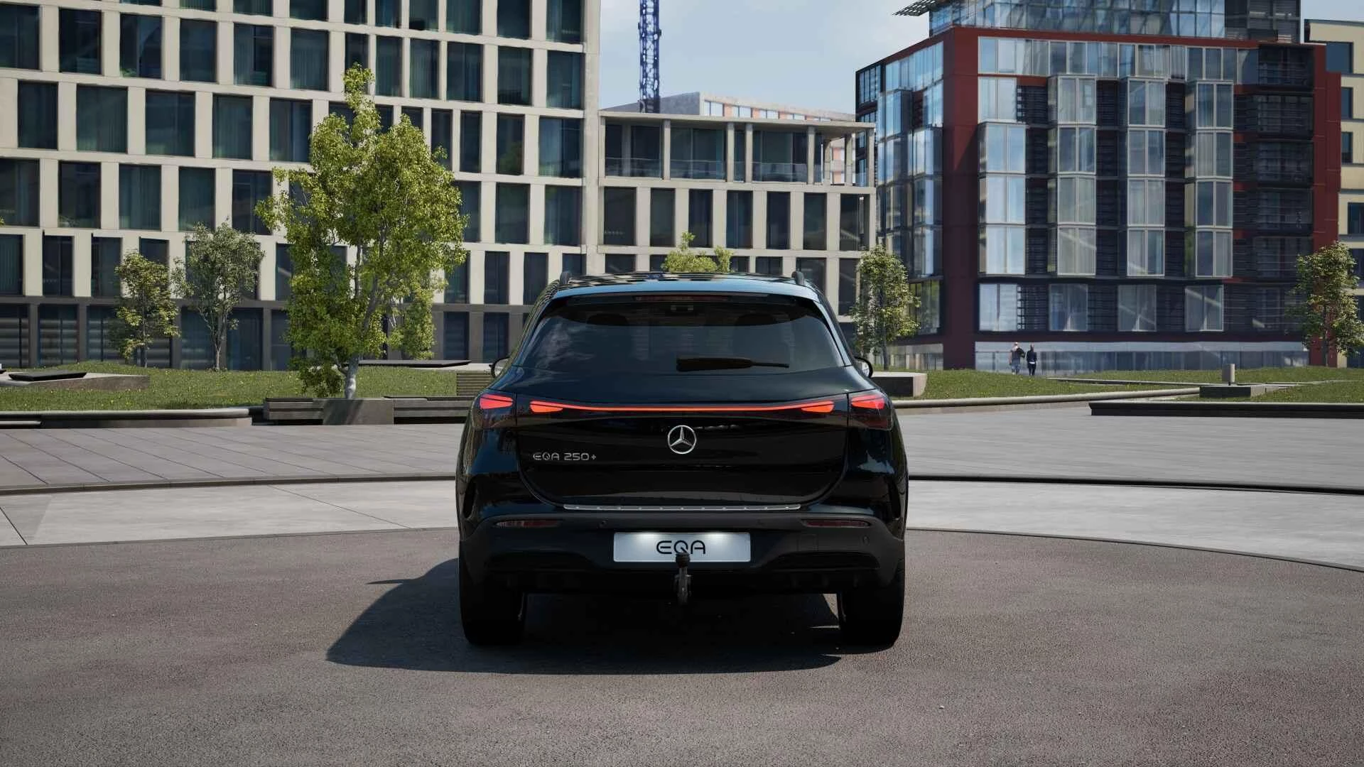 Mercedes-Benz-EQA-image-5