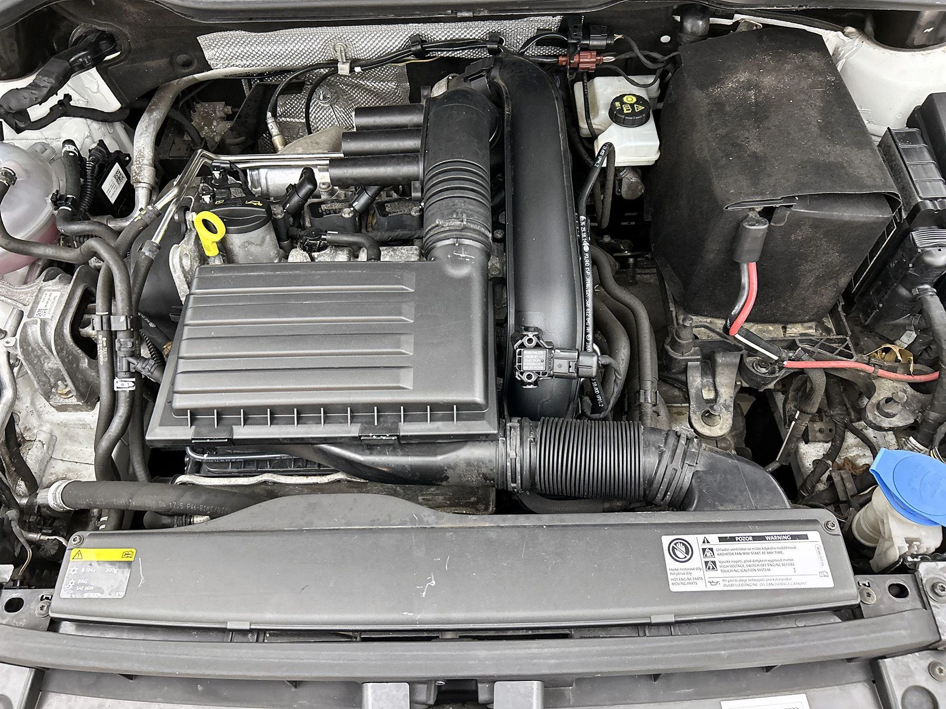 Volkswagen-Golf Sportsvan-image-28