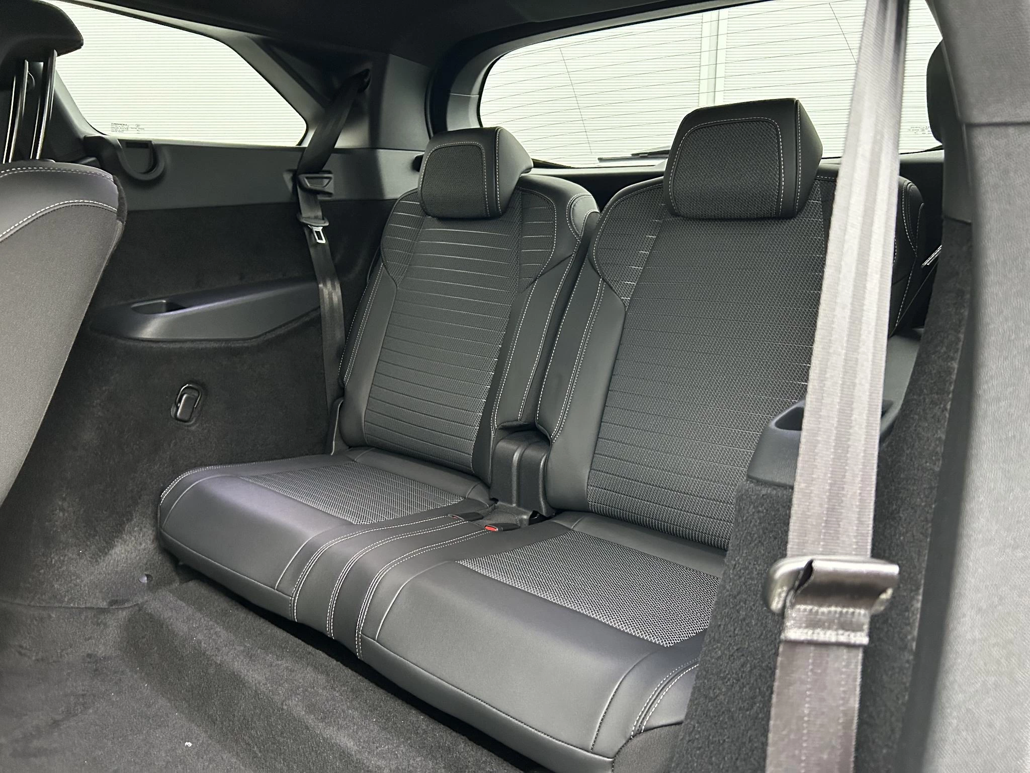 Peugeot 5008 1.2 Hybrid 136 Allure