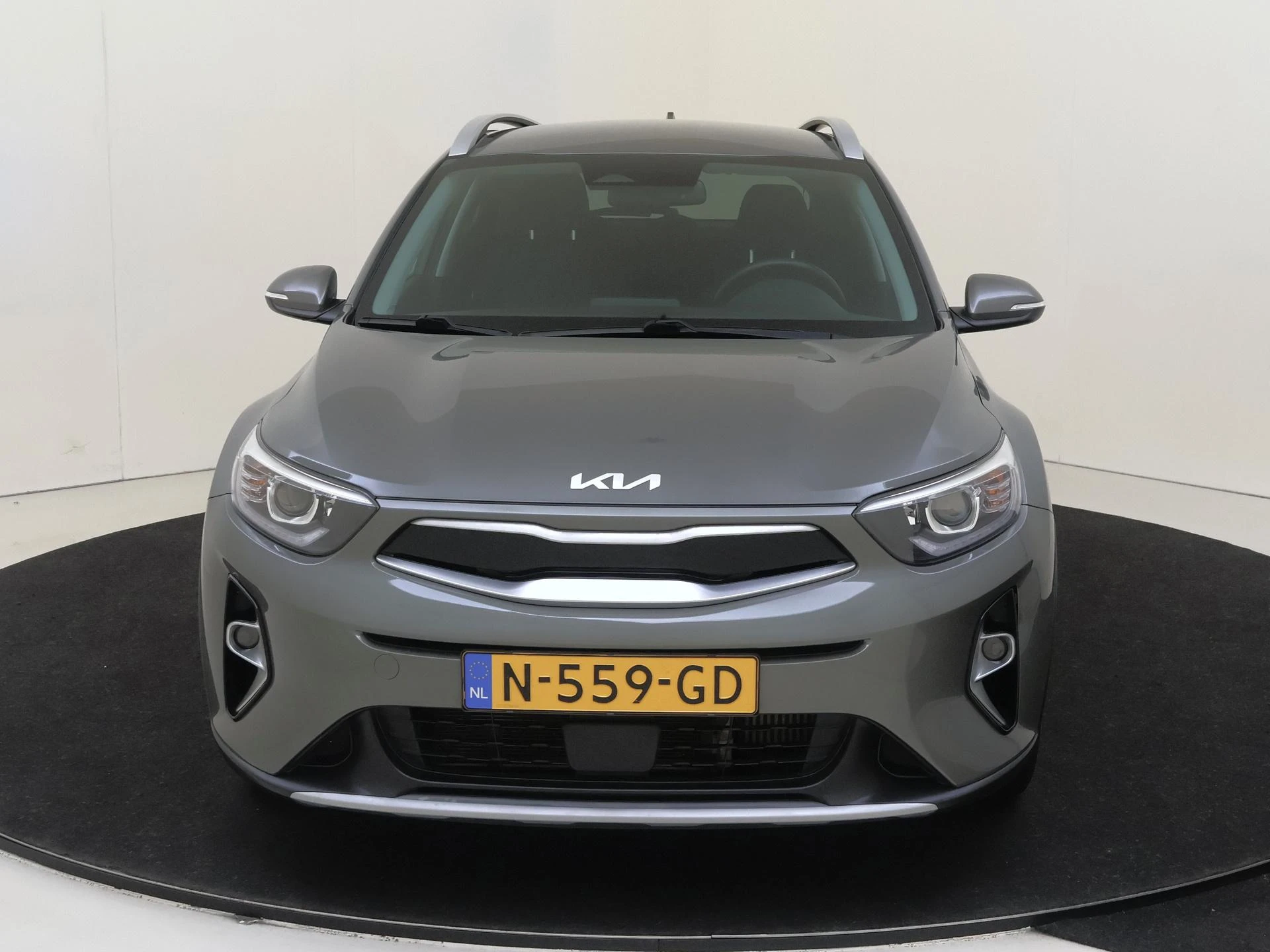 Kia-Stonic-image-1