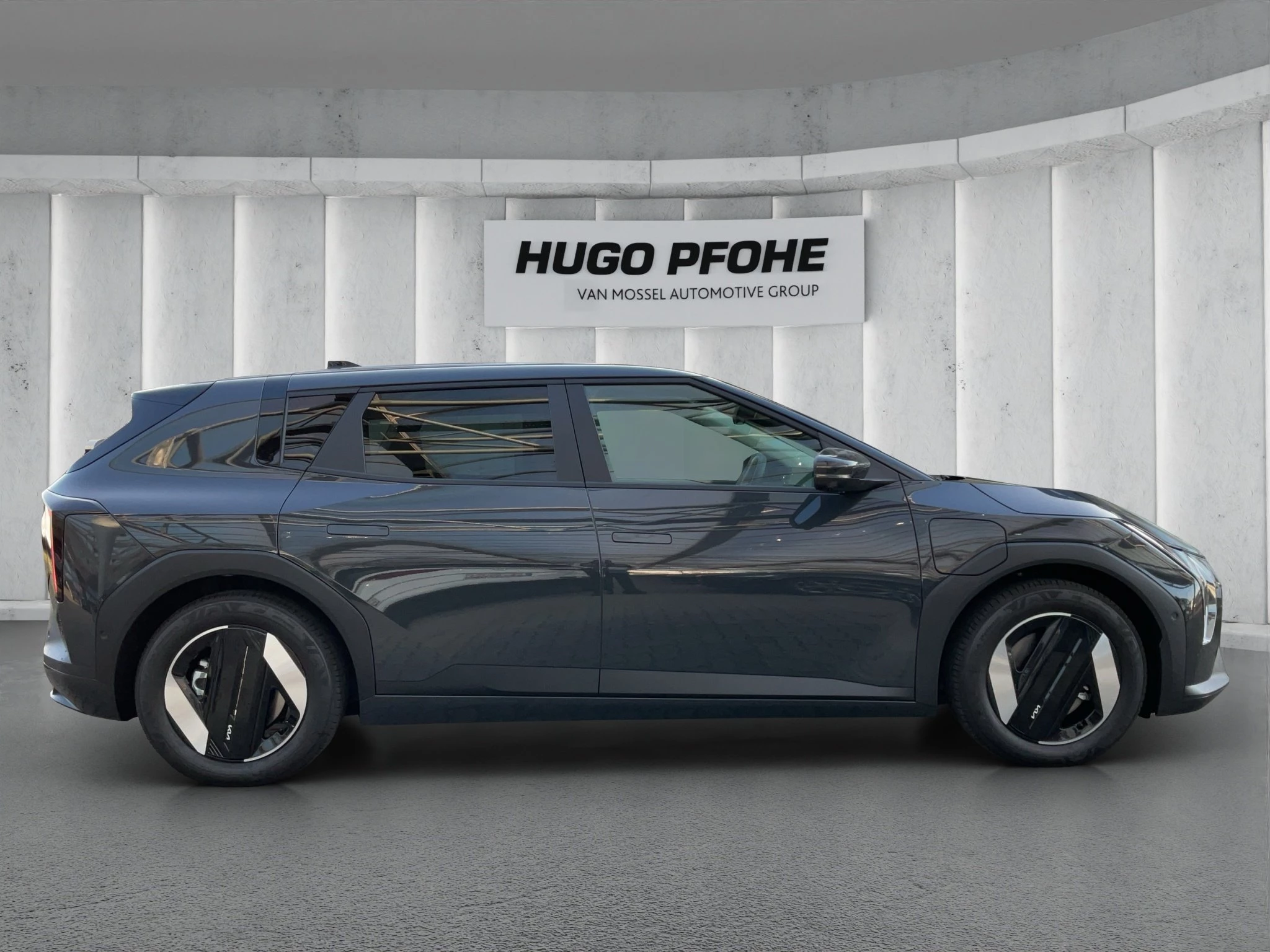 Kia EV4 Hatchback Earth 81 kWh 150 kW Frontantrieb Schräghecklimousine. 5-türig