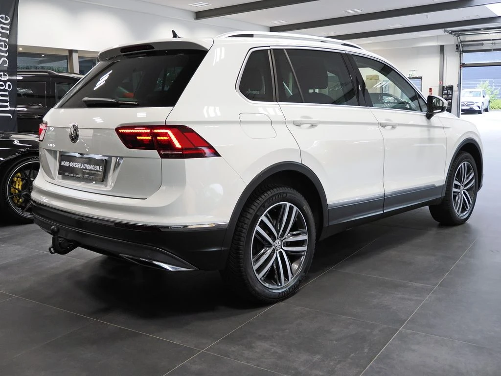 Volkswagen-Tiguan-image-4