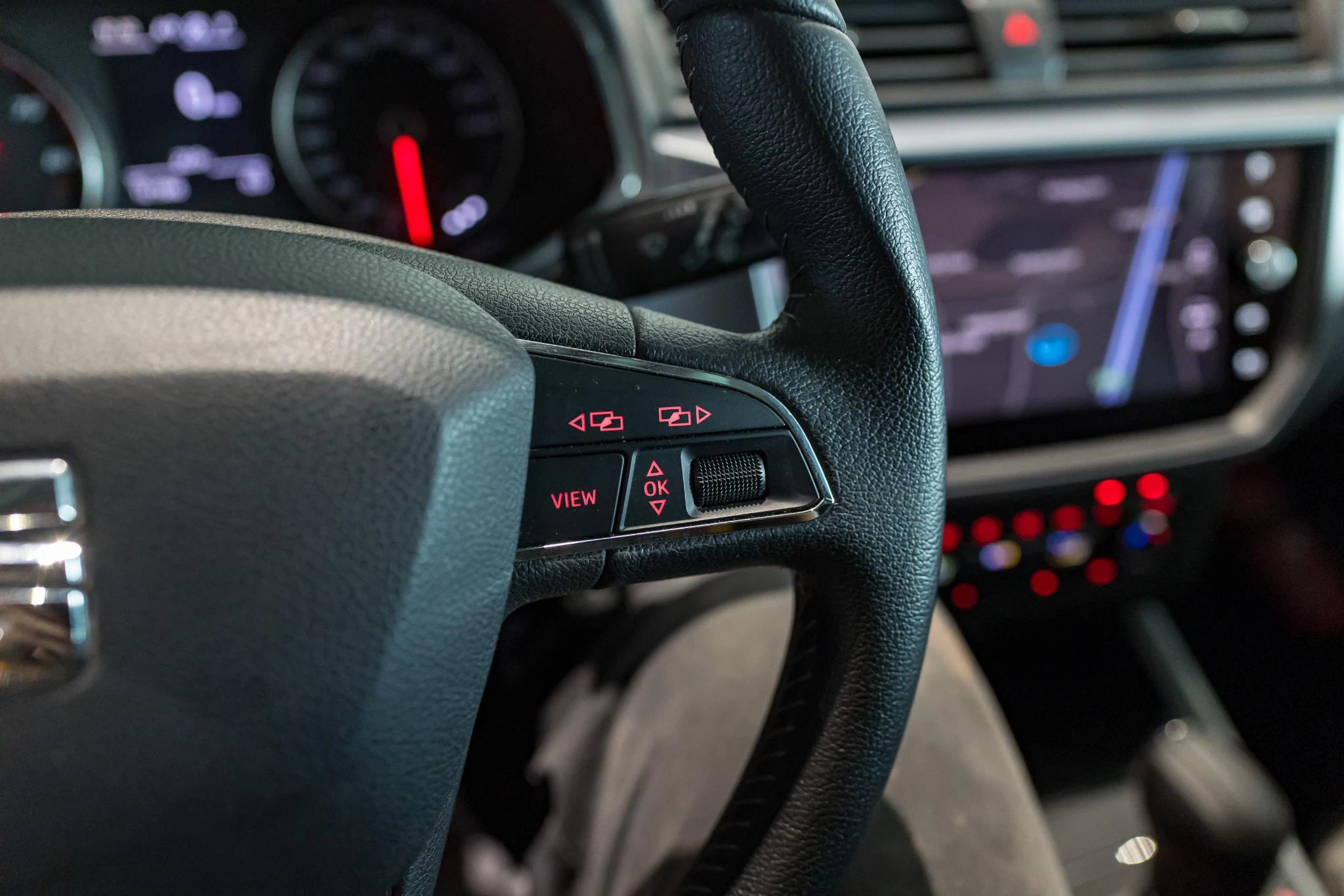 SEAT-Arona-image-25