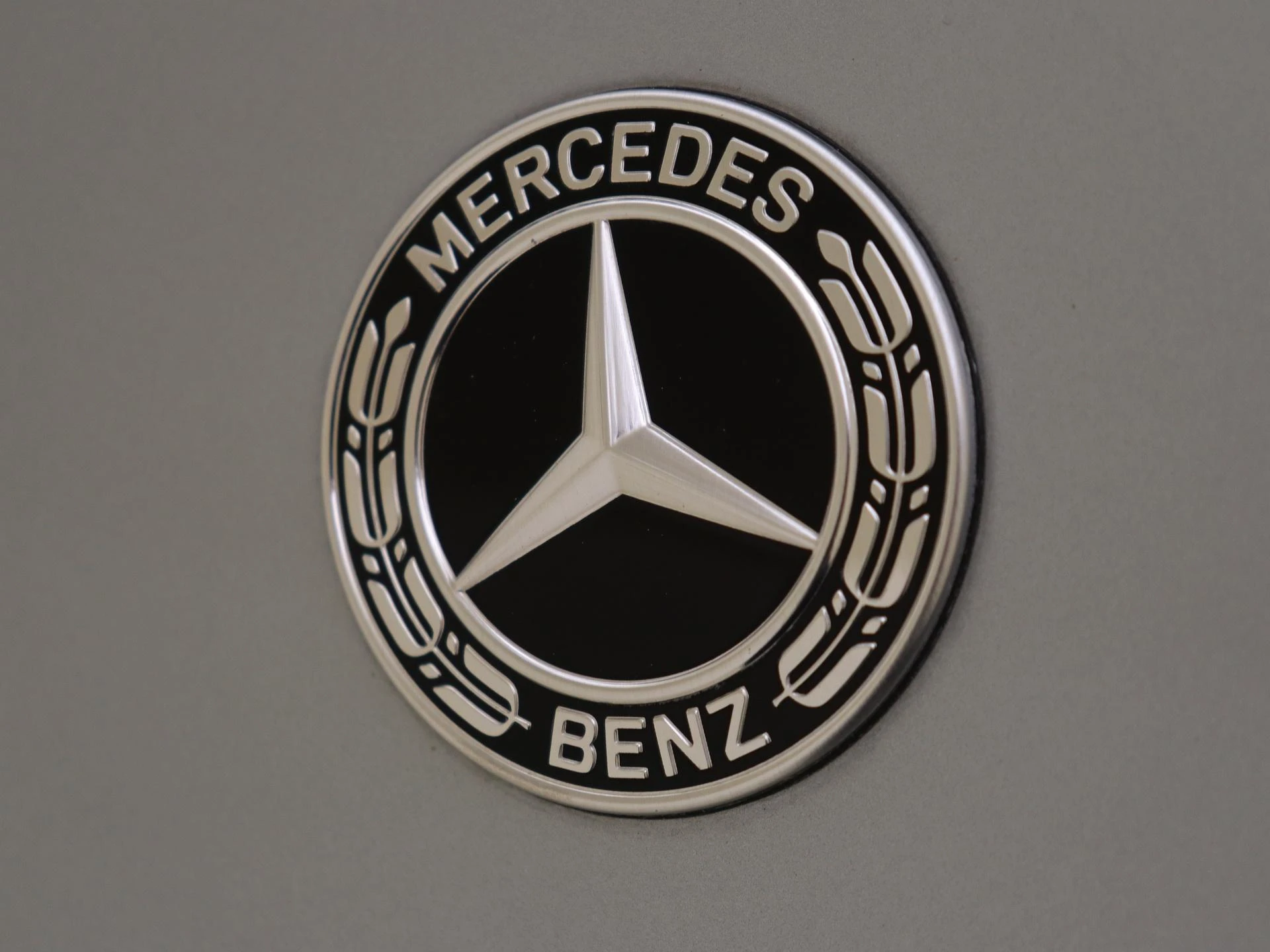 Mercedes-Benz-E-Klasse-image-29