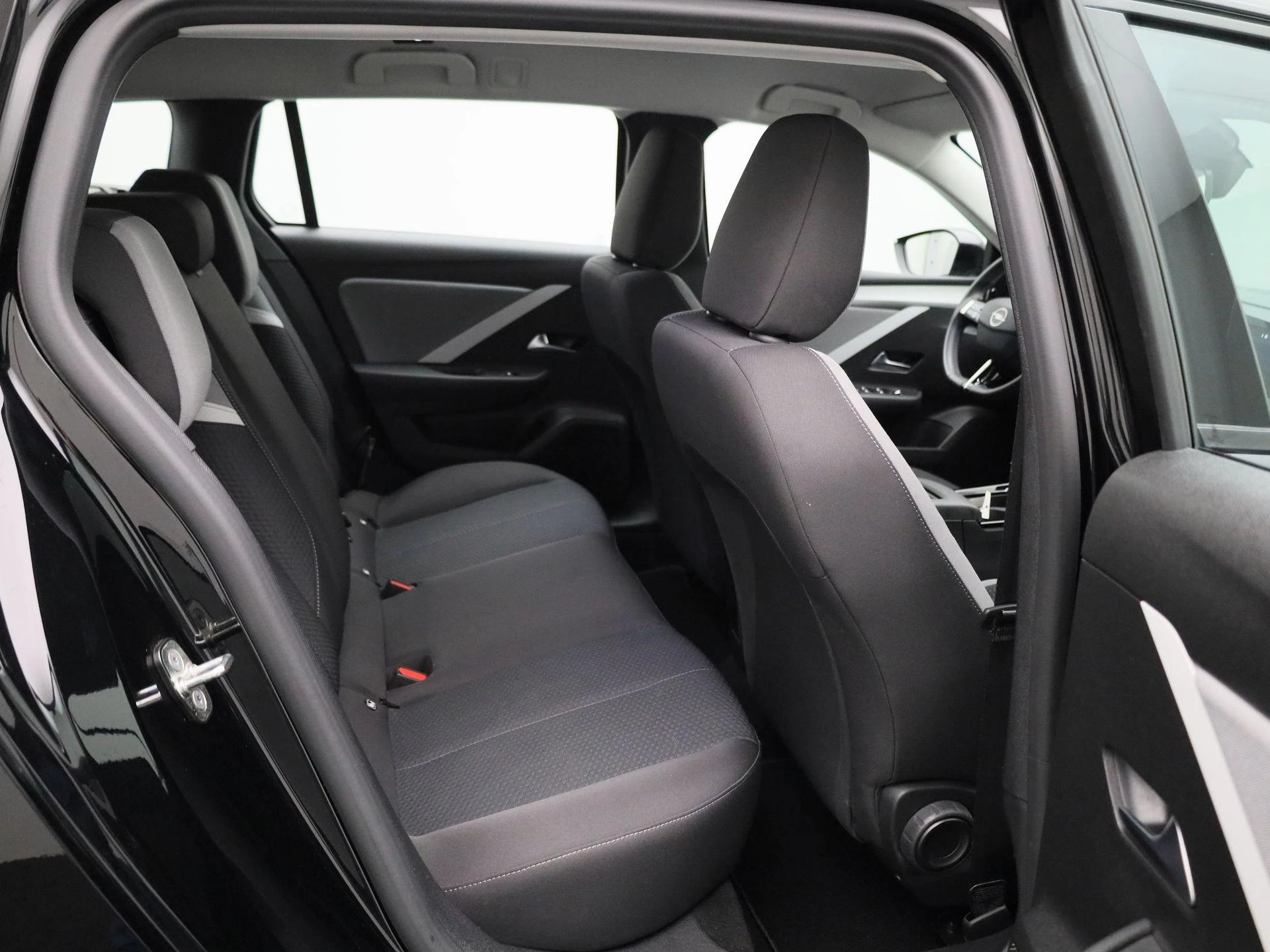 Opel-Astra-image-29