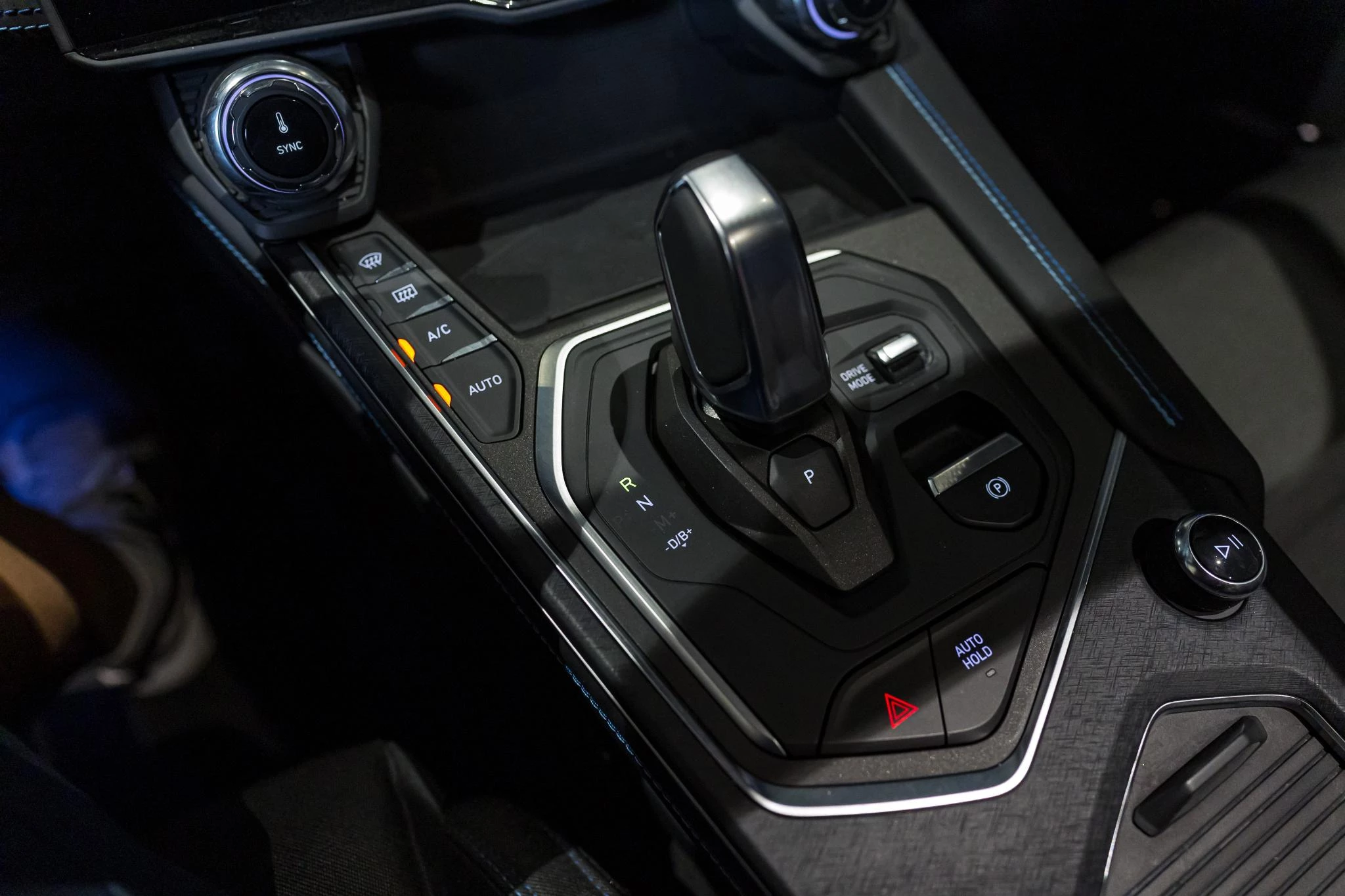 Lynk & Co 01 1.5 192kW PHEV OBC6.6