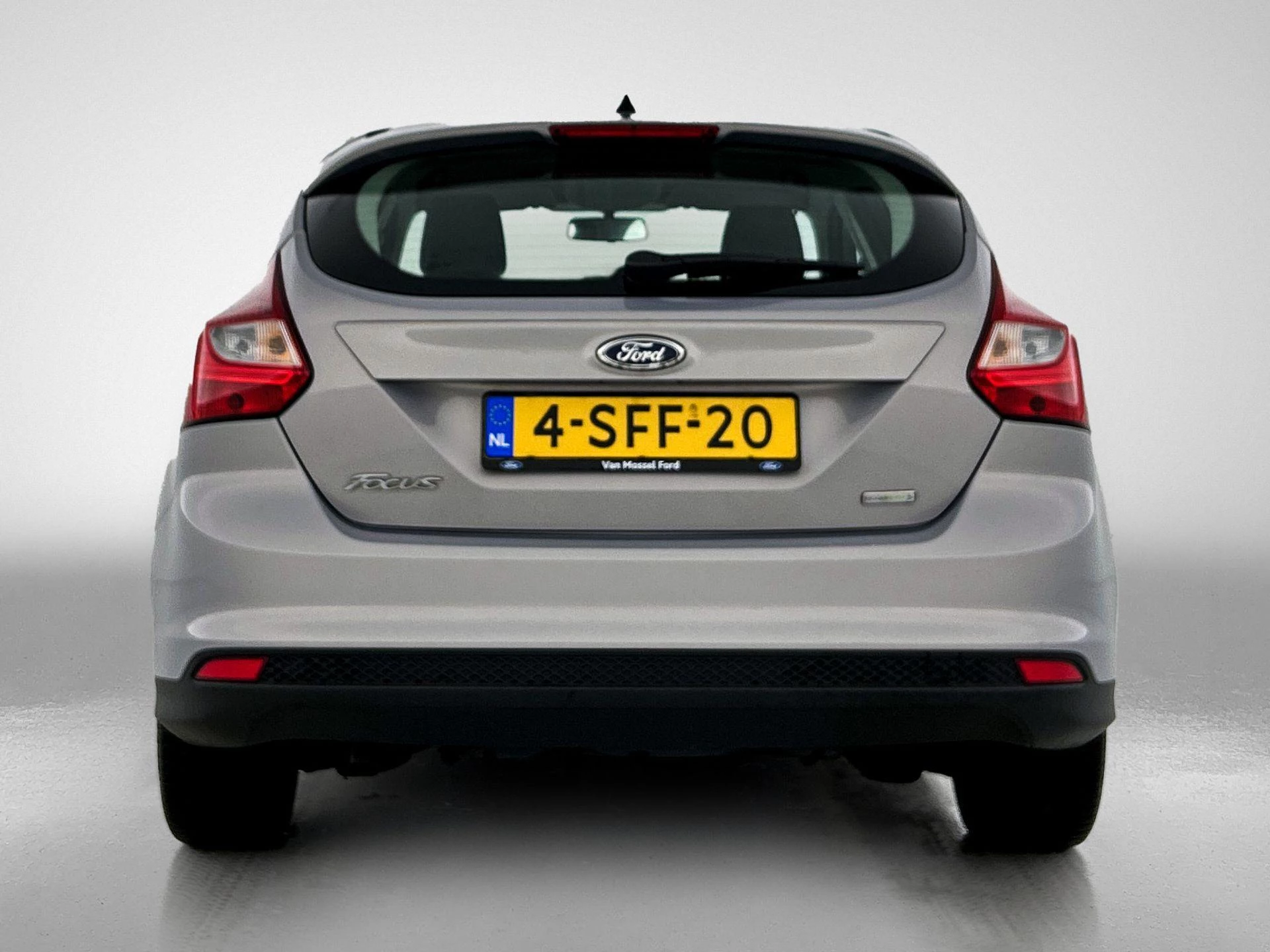 Ford-Focus-image-2