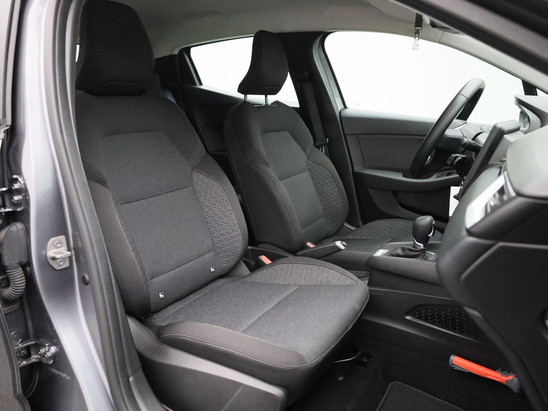 Renault-Clio-image-34