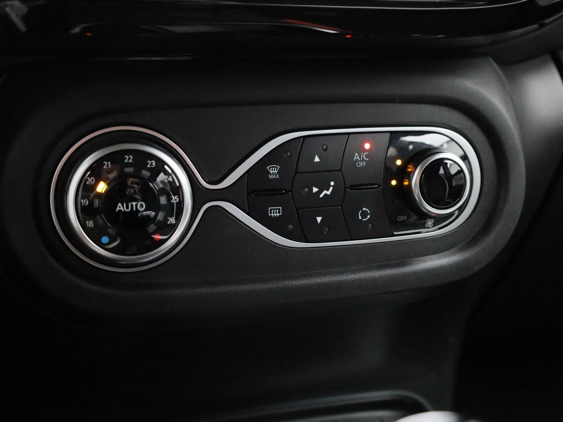 Renault-Twingo-image-16