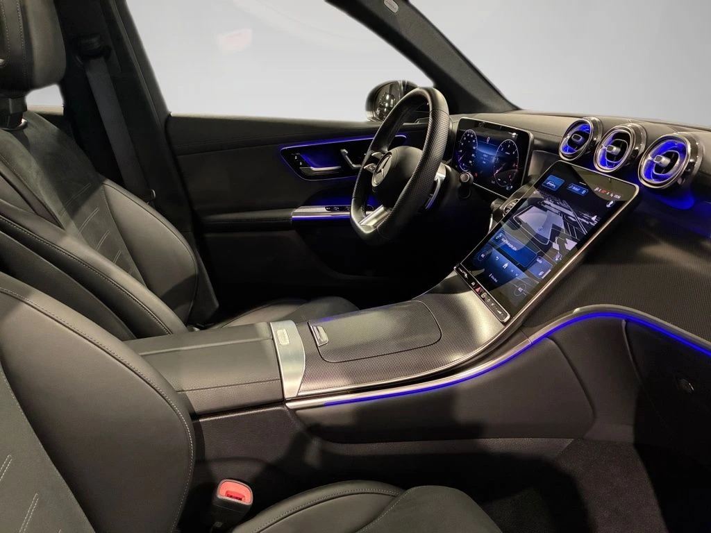 Mercedes-Benz-GLC 220 d-image-15