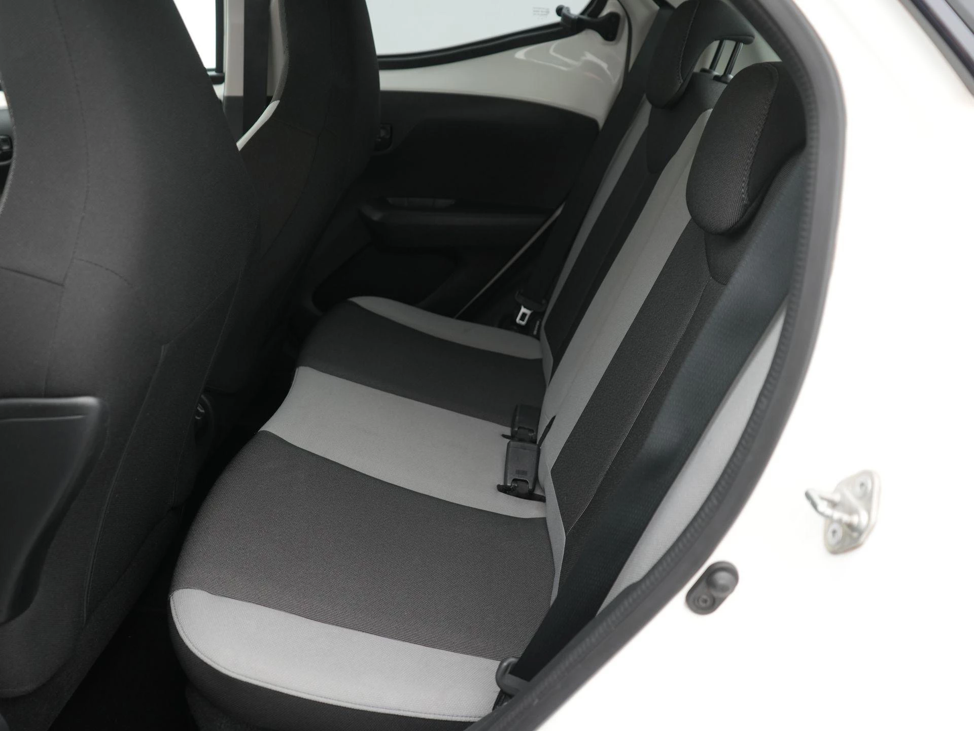 Toyota-Aygo-image-9