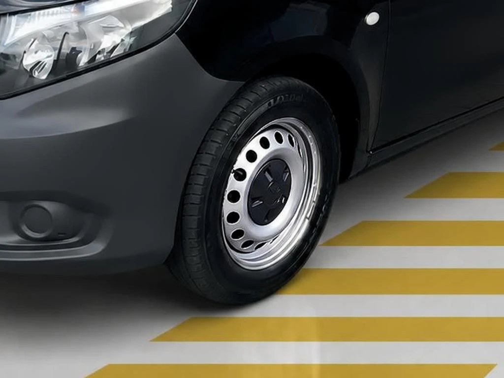 Mercedes-Benz-Vito 114-image-5