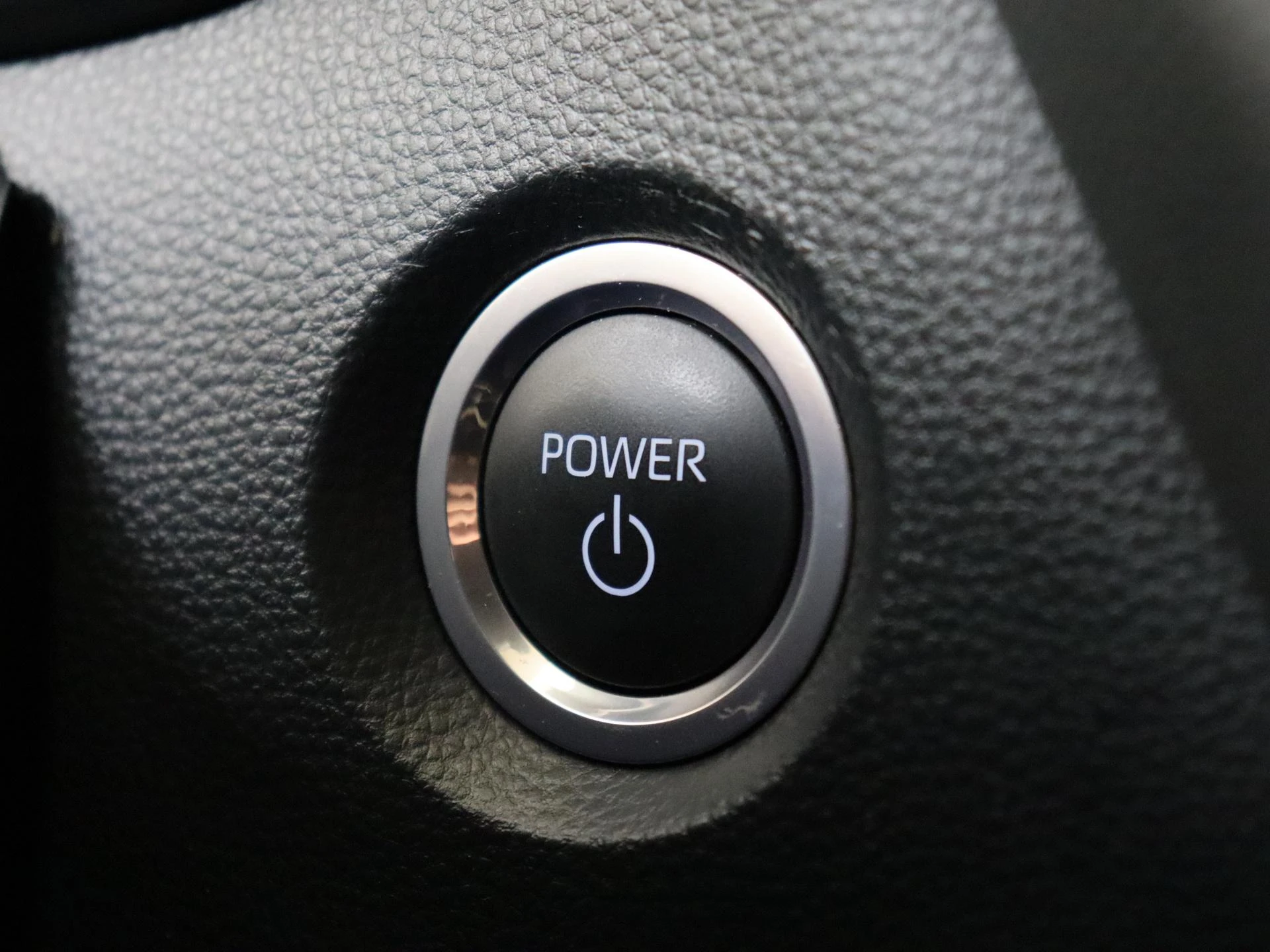 Suzuki-Swace-image-19