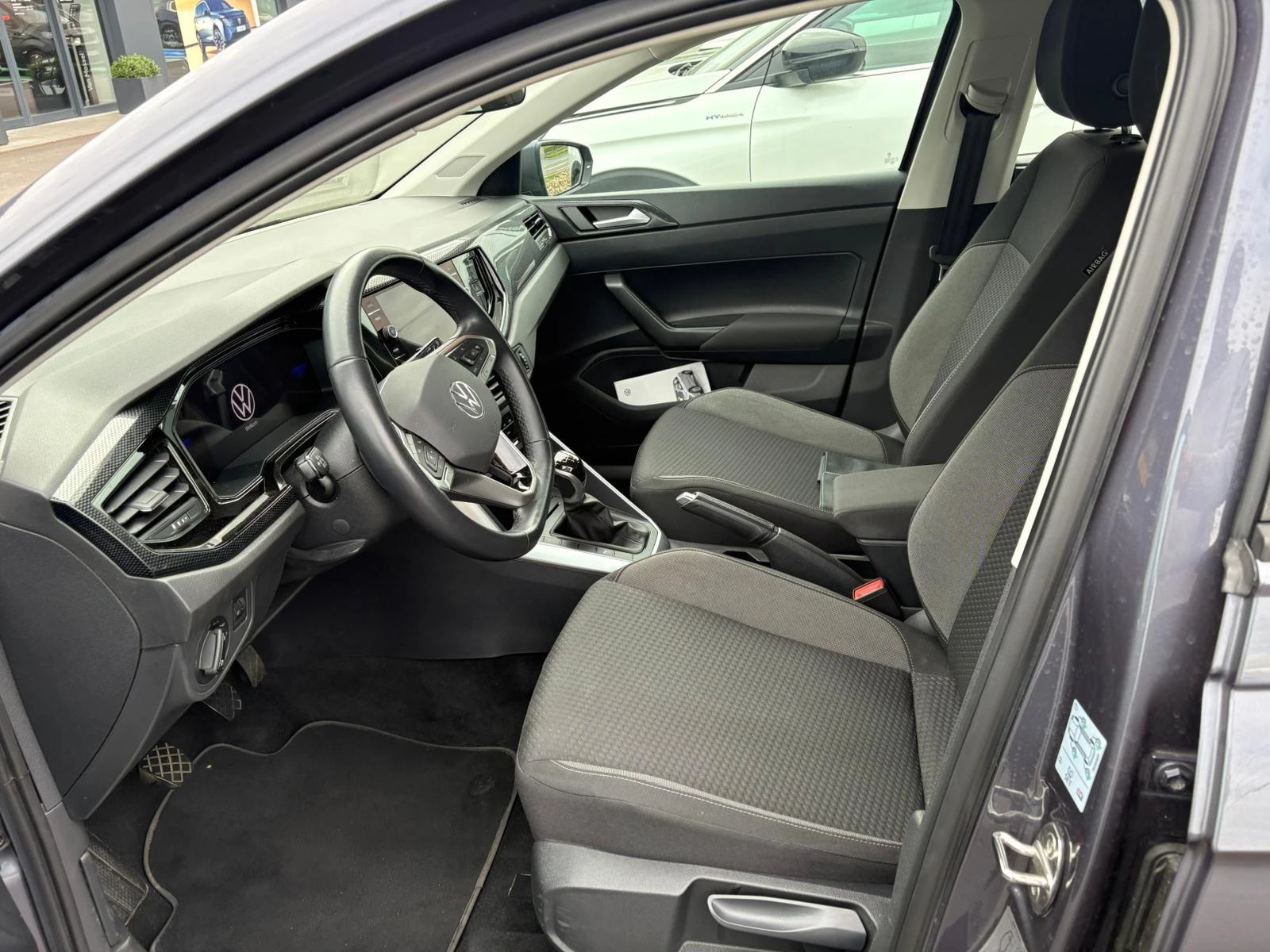 Volkswagen Polo 1.0 TSI Life Business