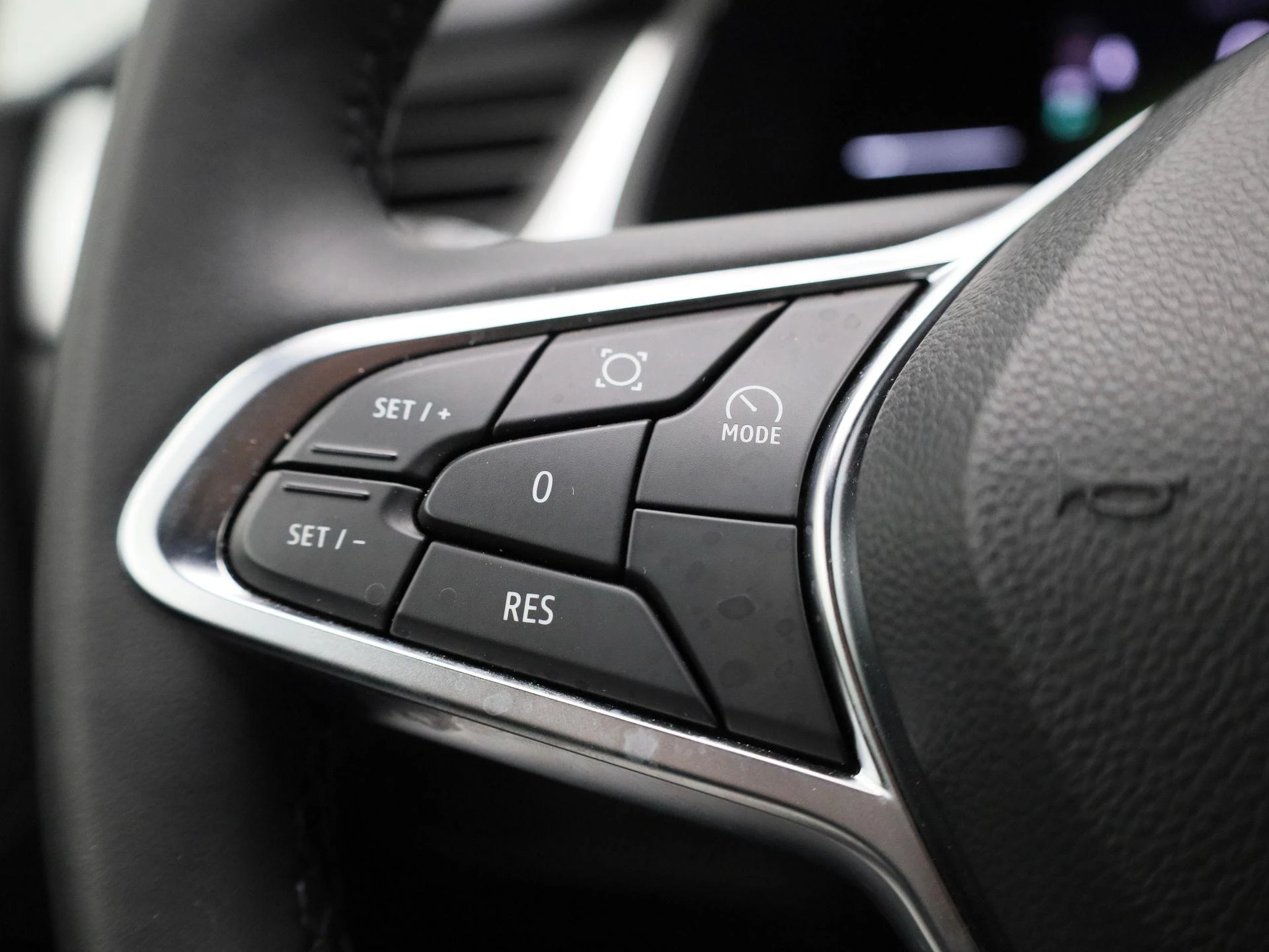 Renault-Captur-image-15