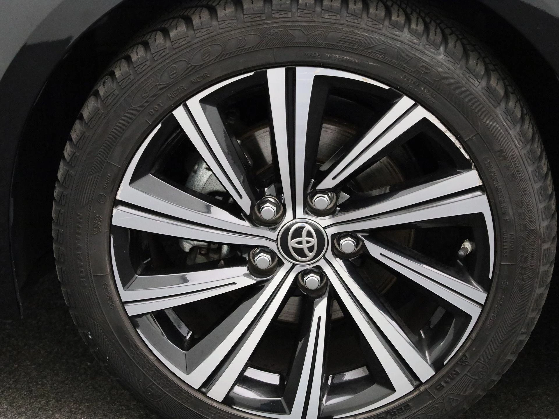 Toyota Corolla Touring Sports 1.8 Hybrid Business Plus