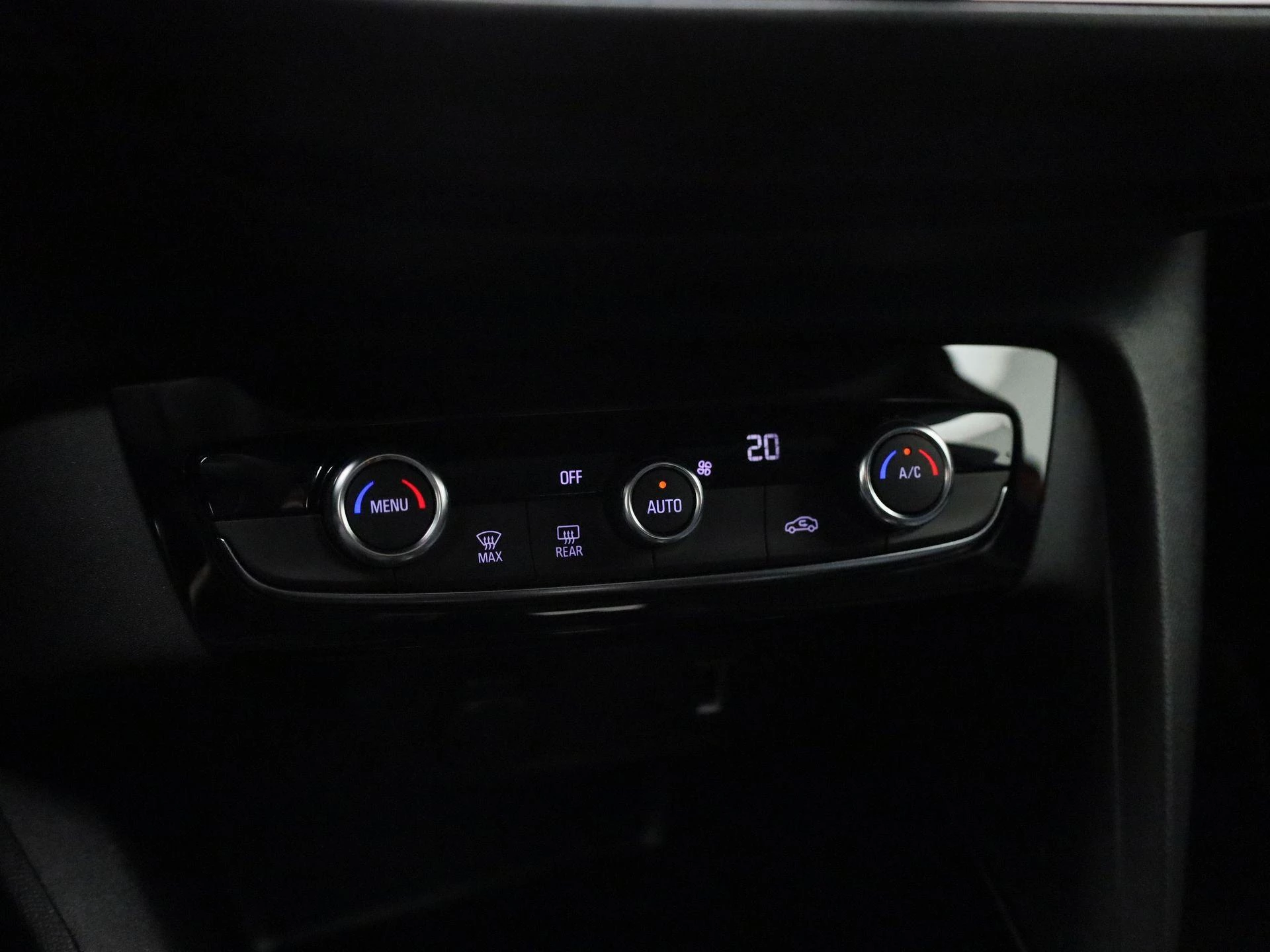 Opel-Corsa-e-image-18