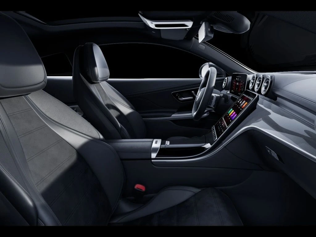 Mercedes-Benz-CLE 200-image-9