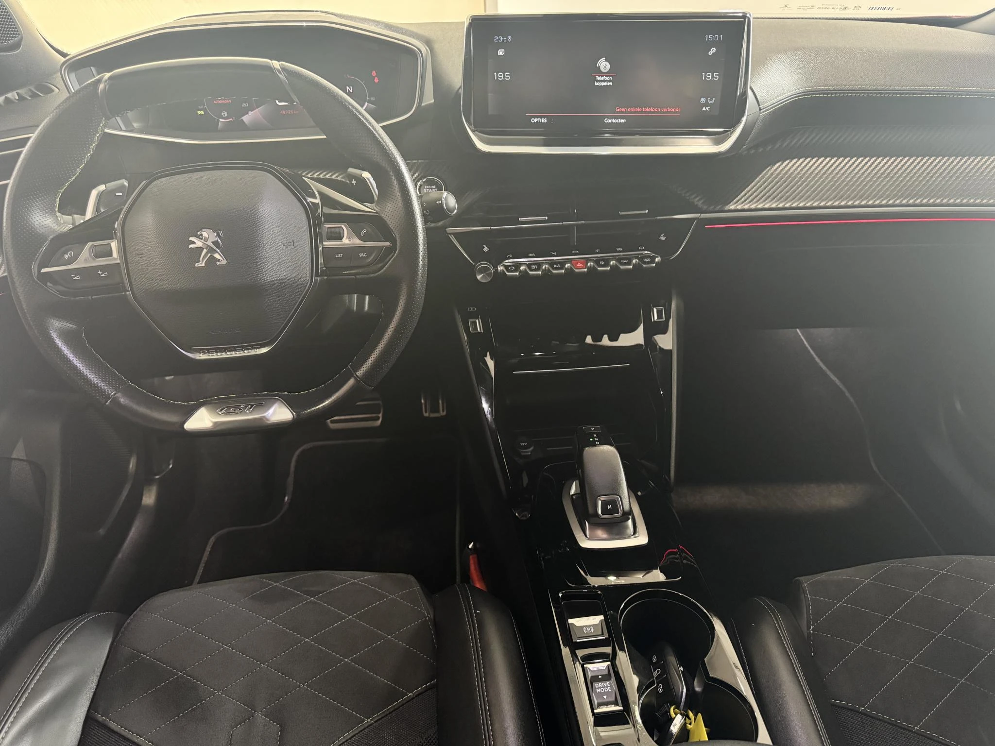 Peugeot-2008-image-25