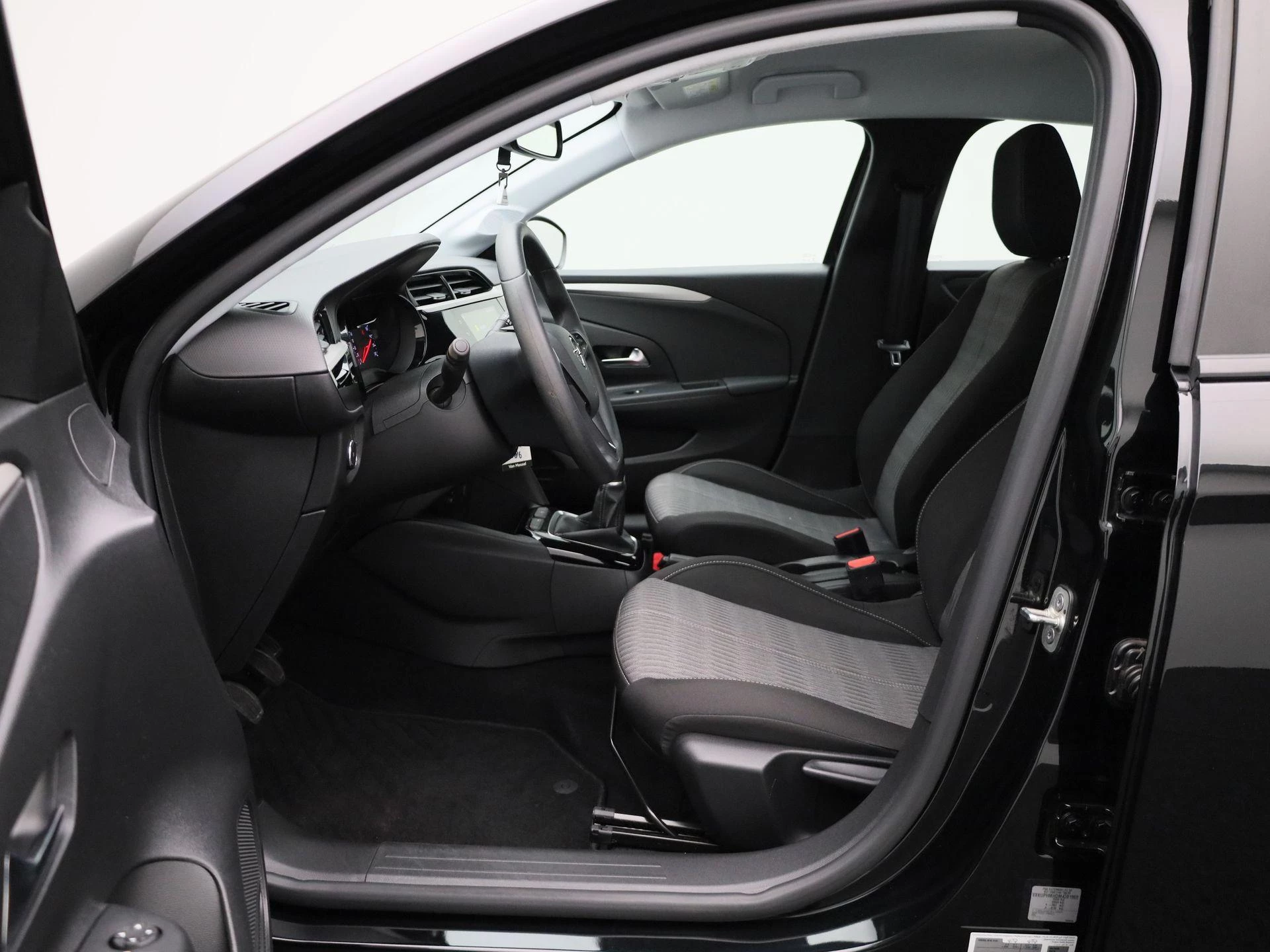 Opel-Corsa-image-8