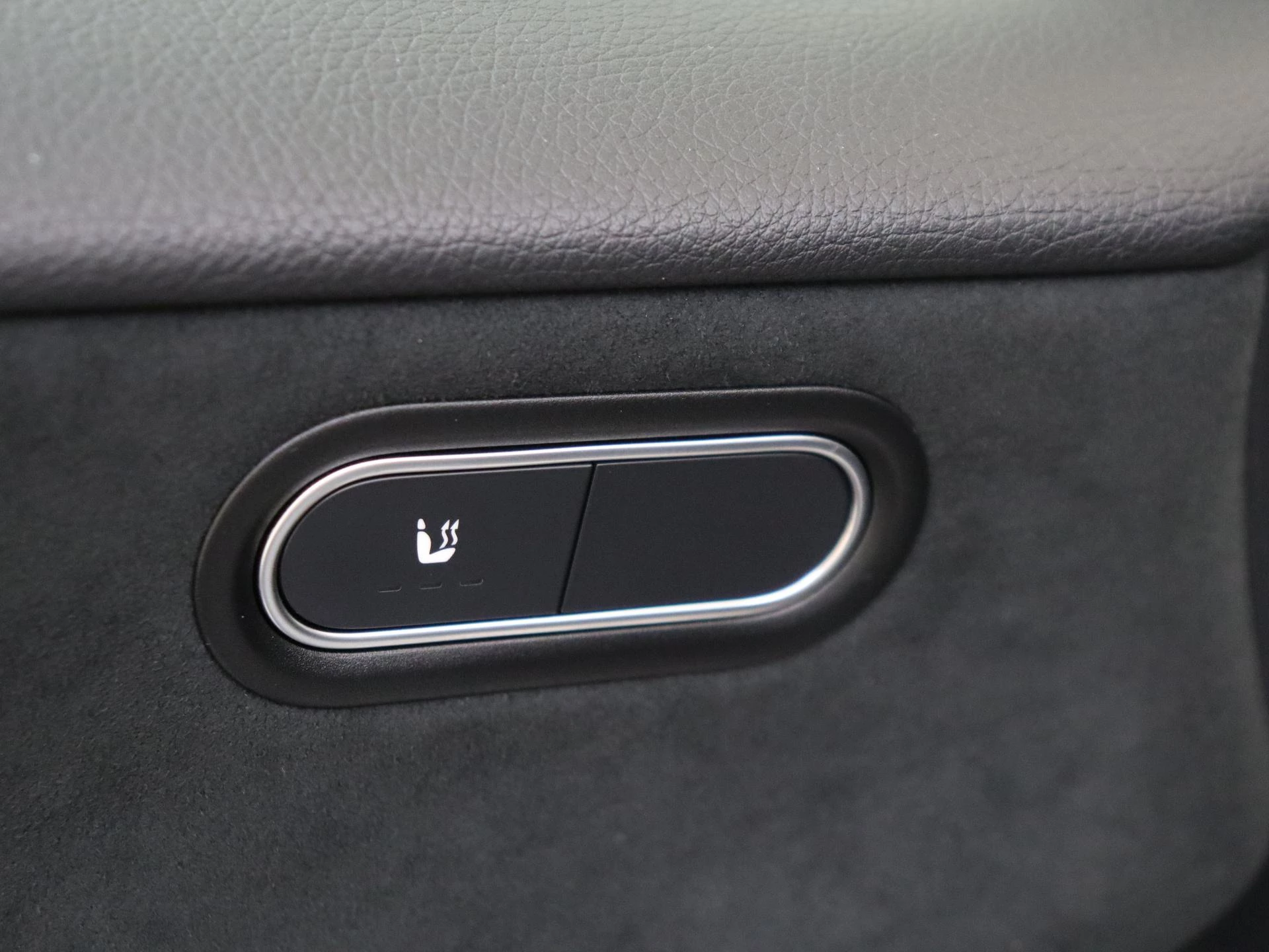 Mercedes-Benz-A-Klasse-image-30