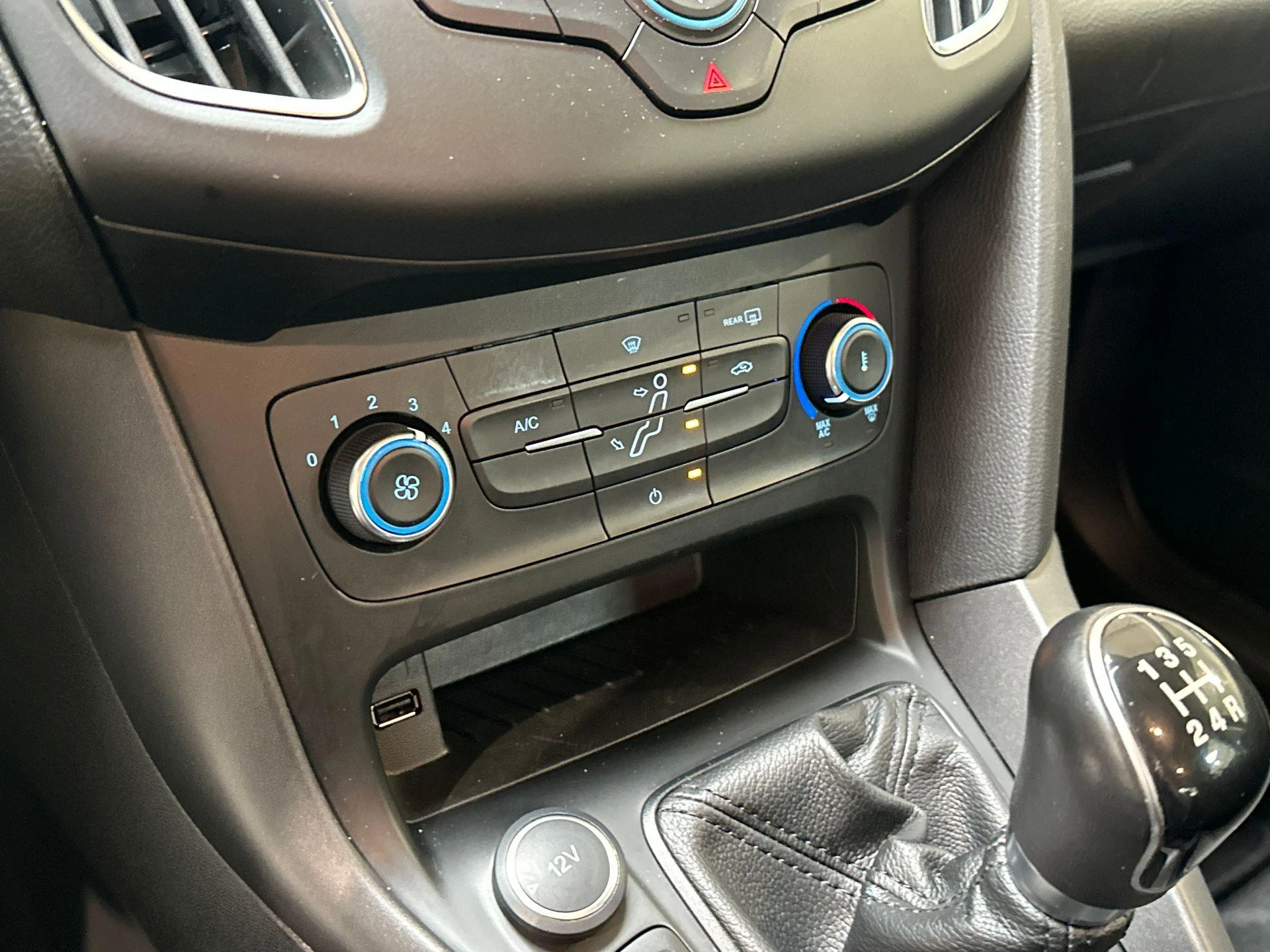 Ford-Focus-image-12