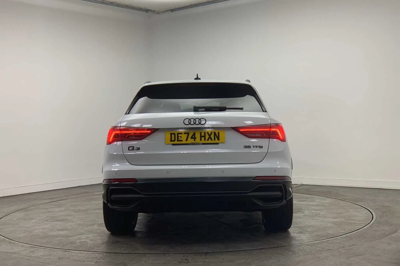 Audi-Q3-image-10