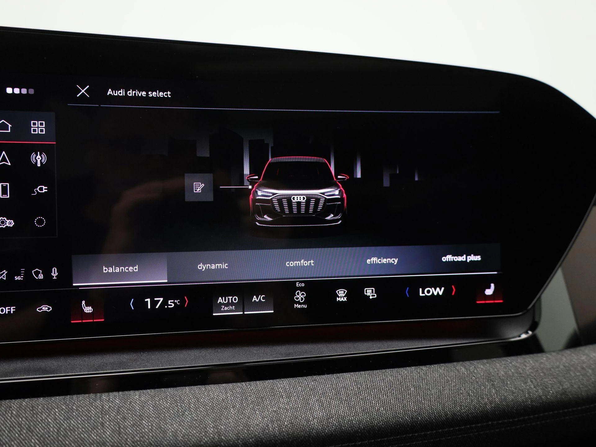 Audi-Q6 e-tron-image-30