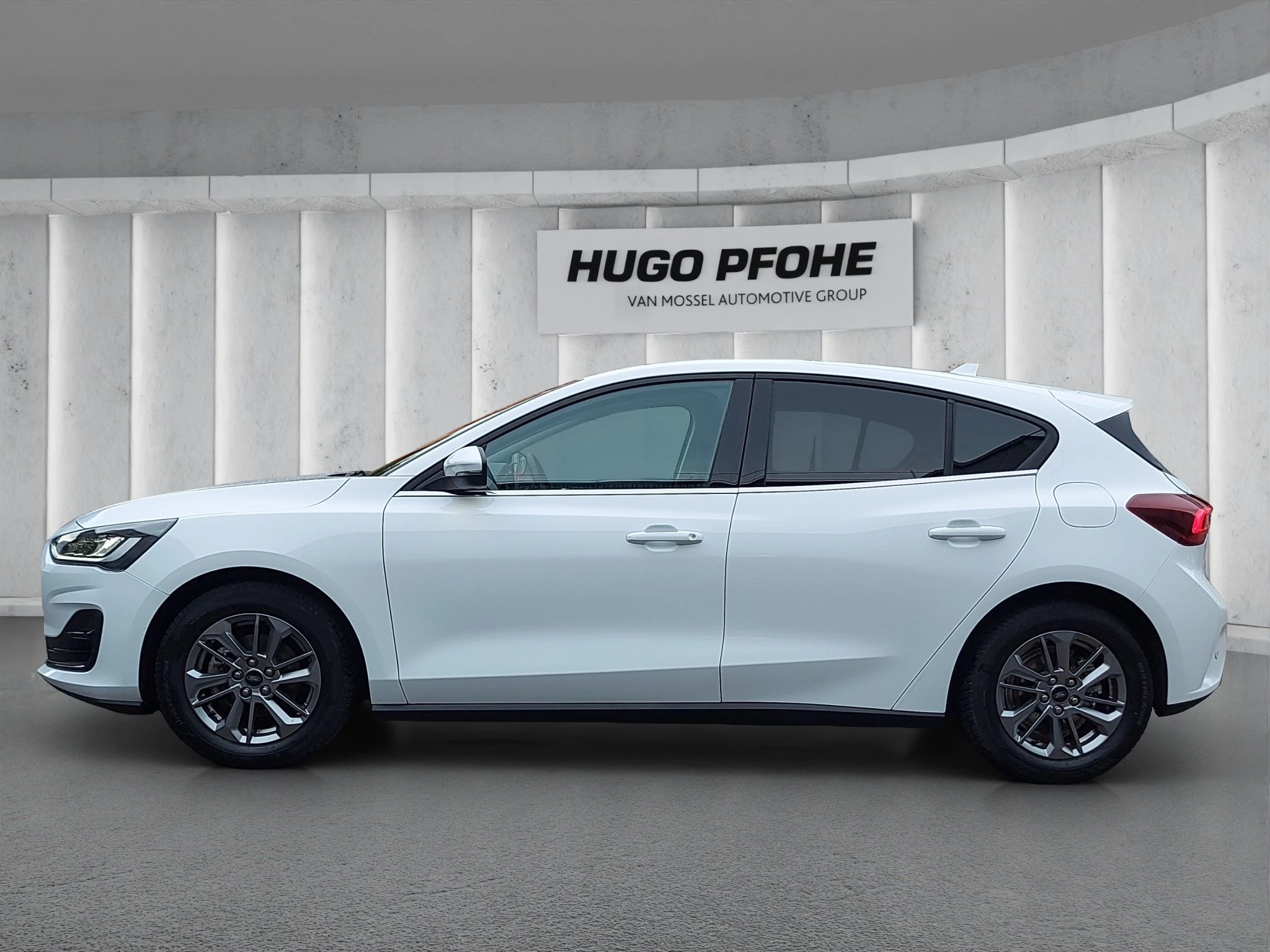 Ford Focus Titanium DESIGN Sondermodell 1.0 EcoBoost Hybrid 92kW Schräghecklimousine. 5-türig
