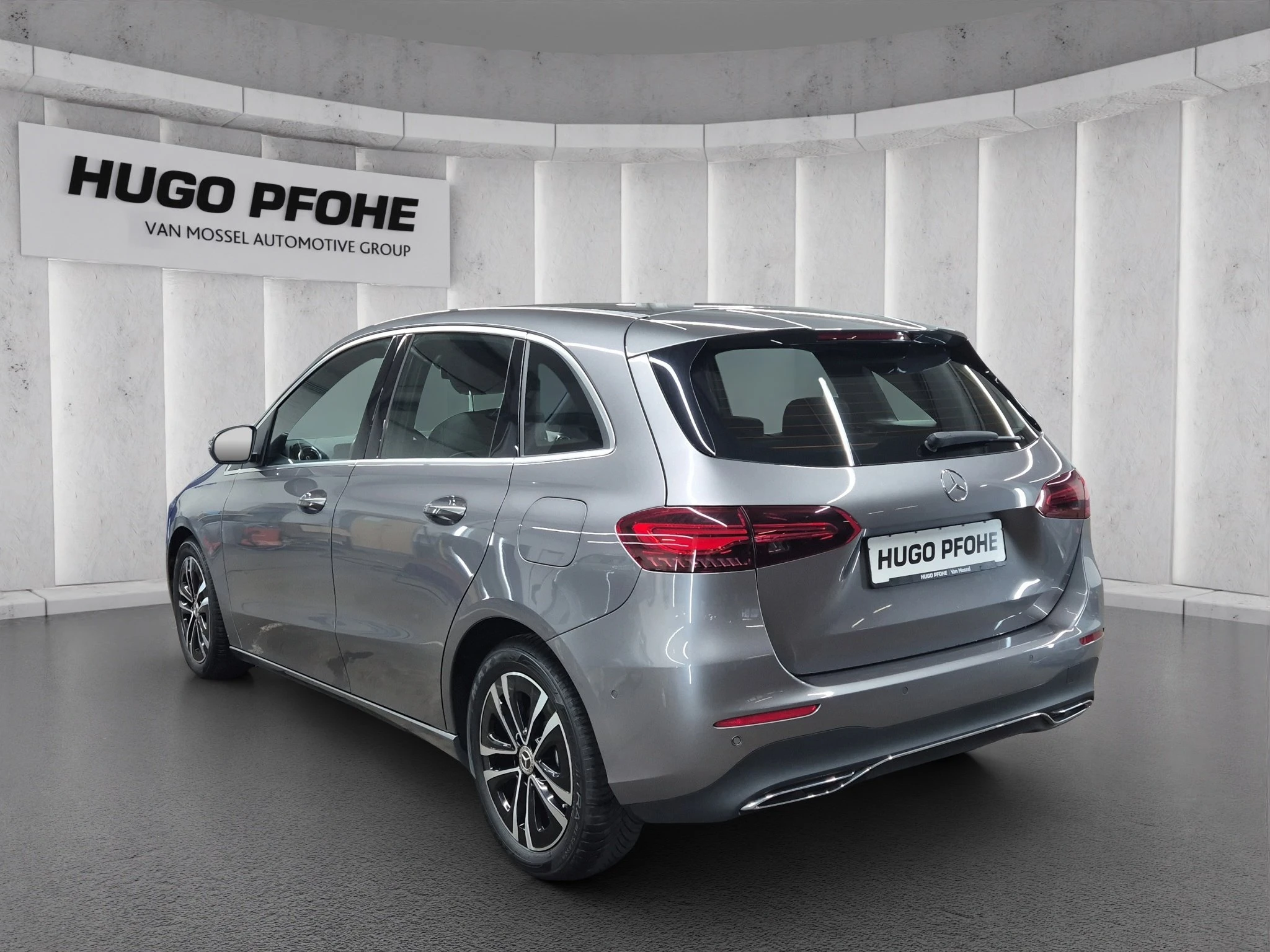 Mercedes-Benz-B-Klasse-image-2