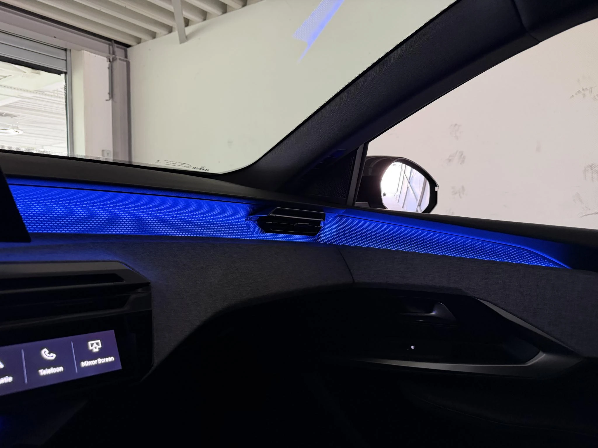 Peugeot-e-3008-image-7