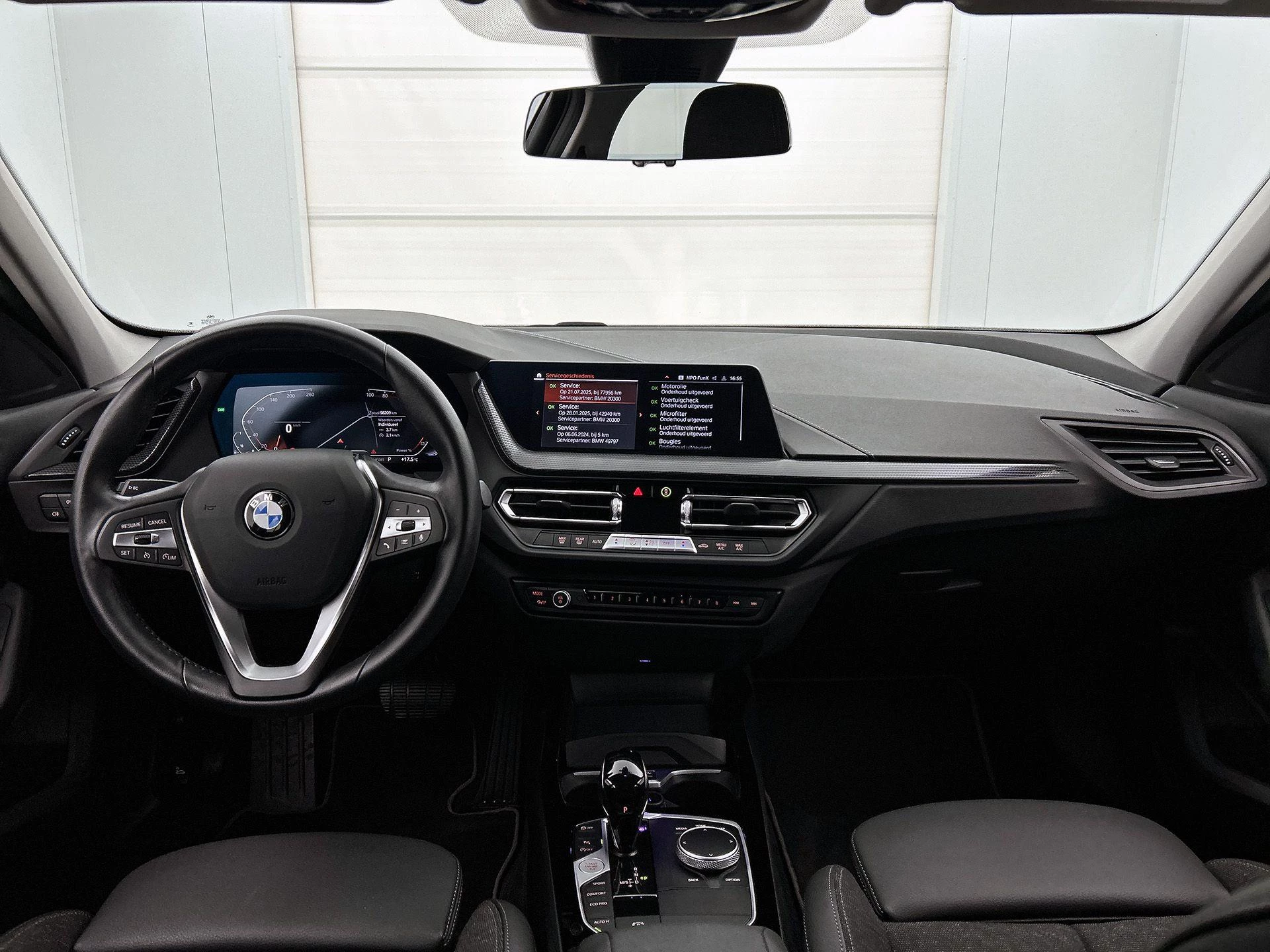 BMW-1 Serie-image-18