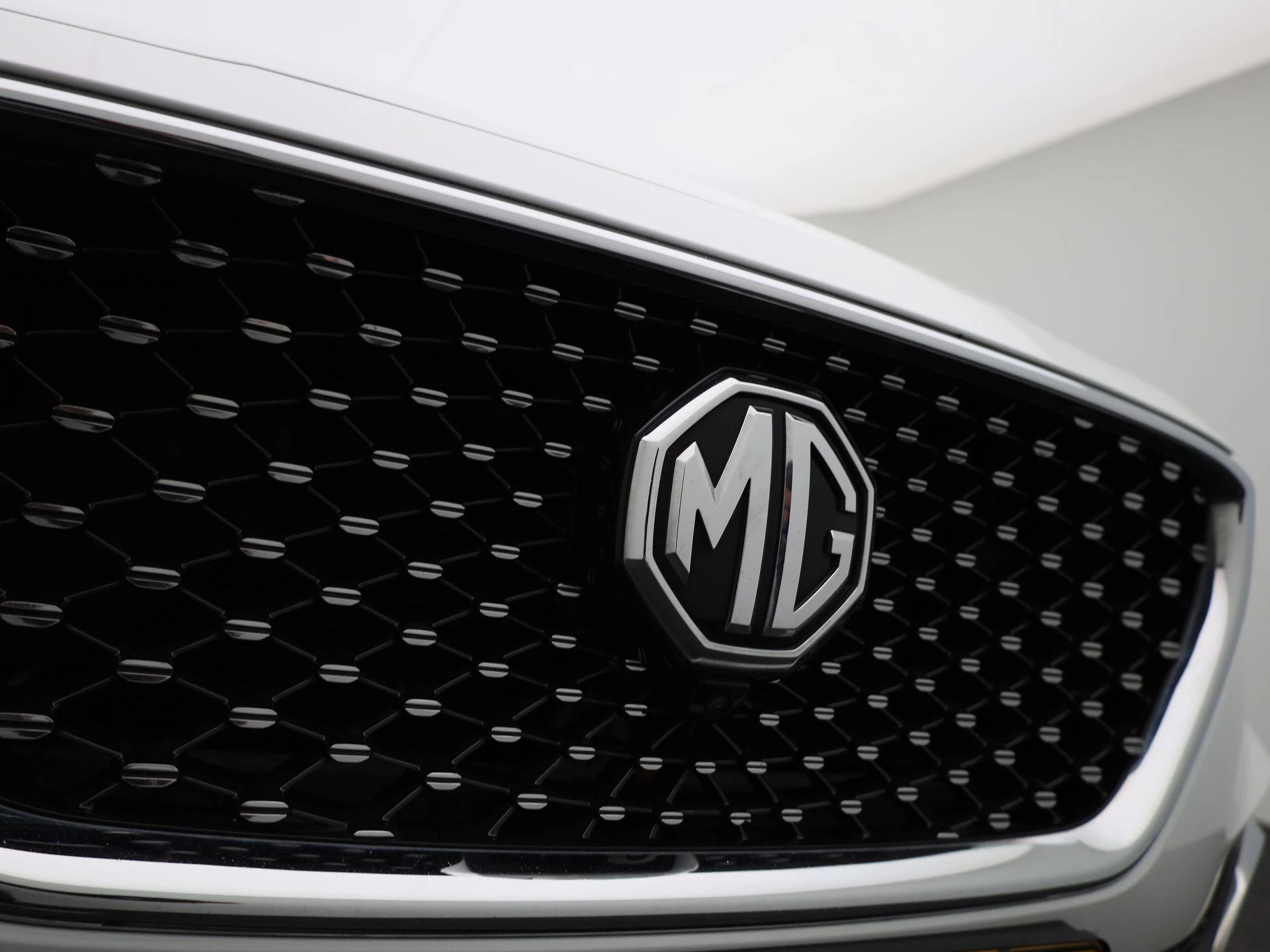 MG EHS 1.5 TGDI PHEV Luxury