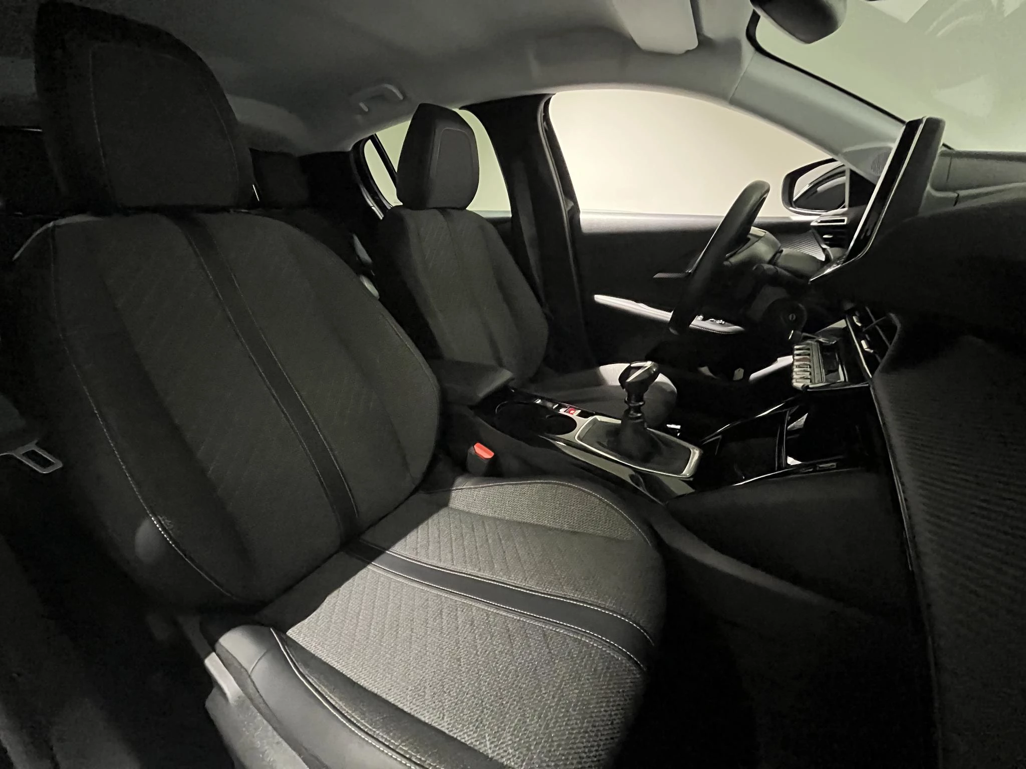 Peugeot 208 1.2 PureTech 100 Allure
