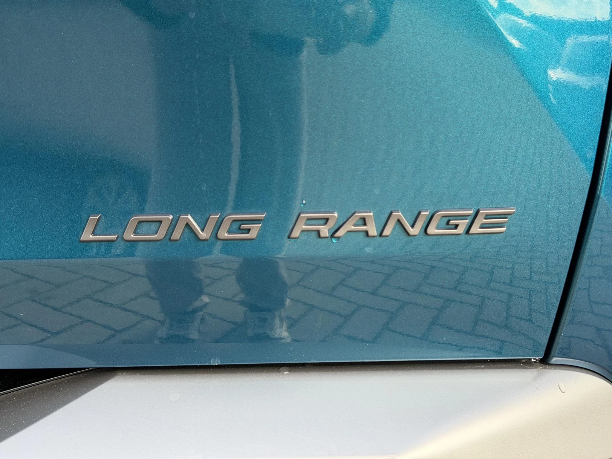 Peugeot-e-3008-image-23