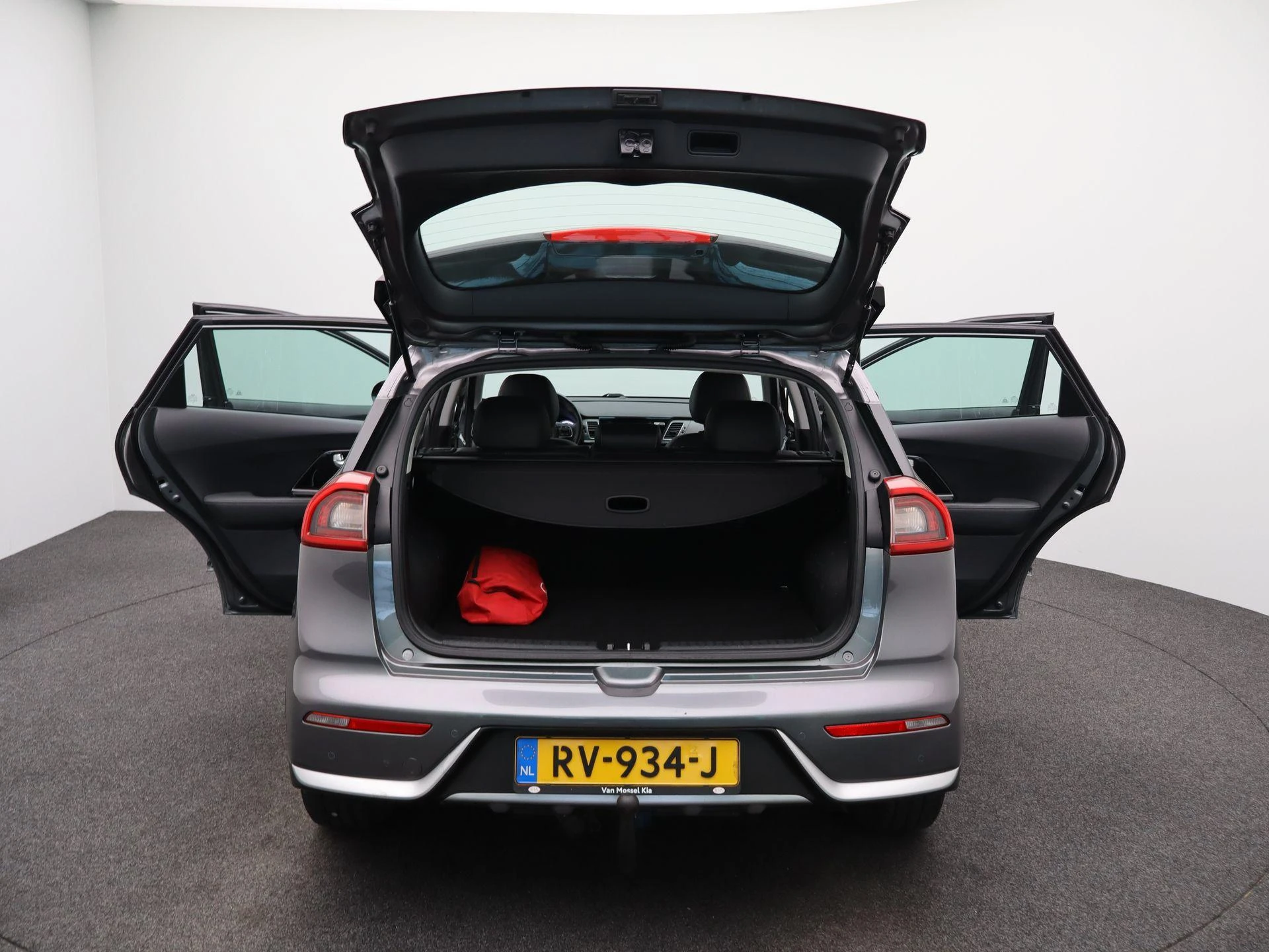 Kia-Niro-image-14