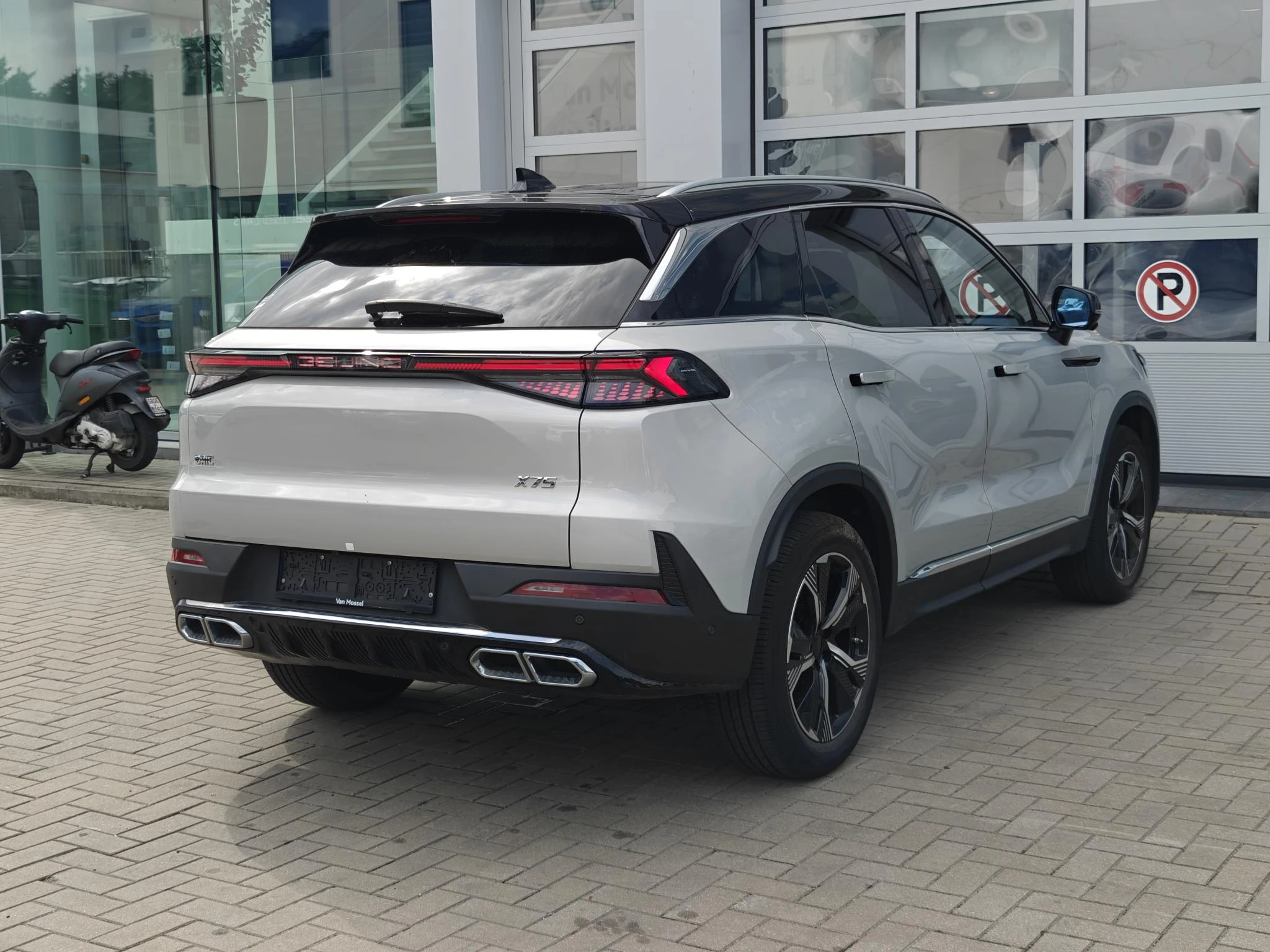 BAIC-X75-image-3