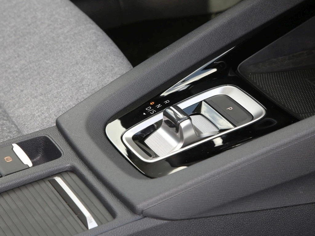 Škoda-Octavia-image-9