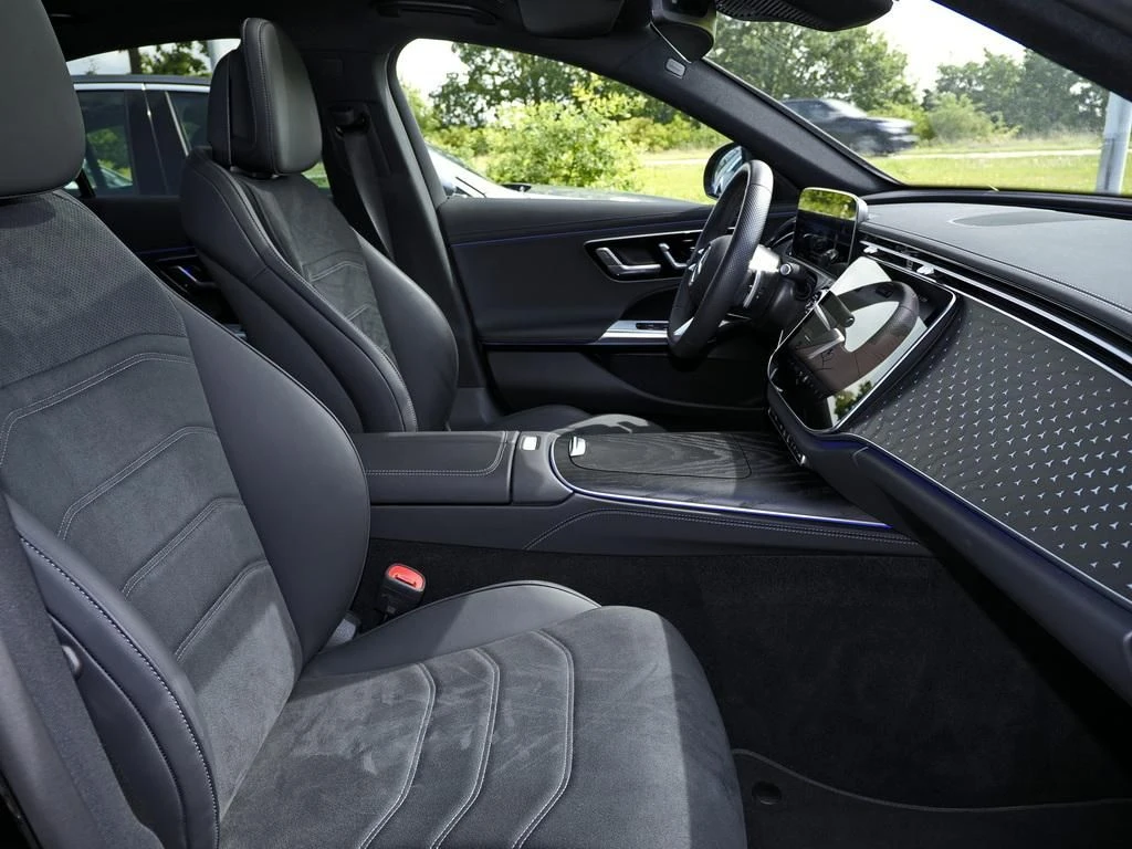 Mercedes-Benz-E-Klasse 200-image-12