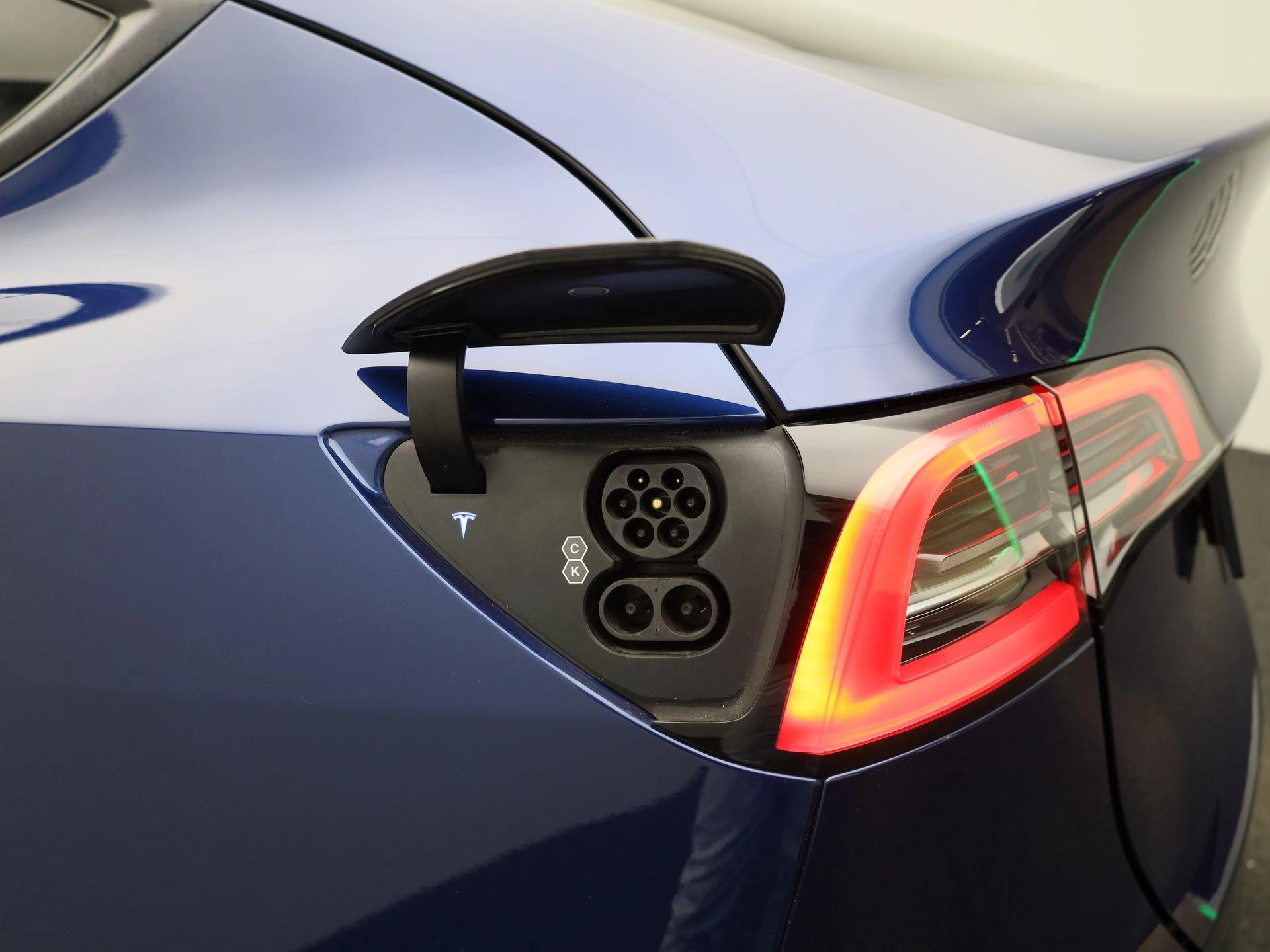 Tesla-Model Y-image-22
