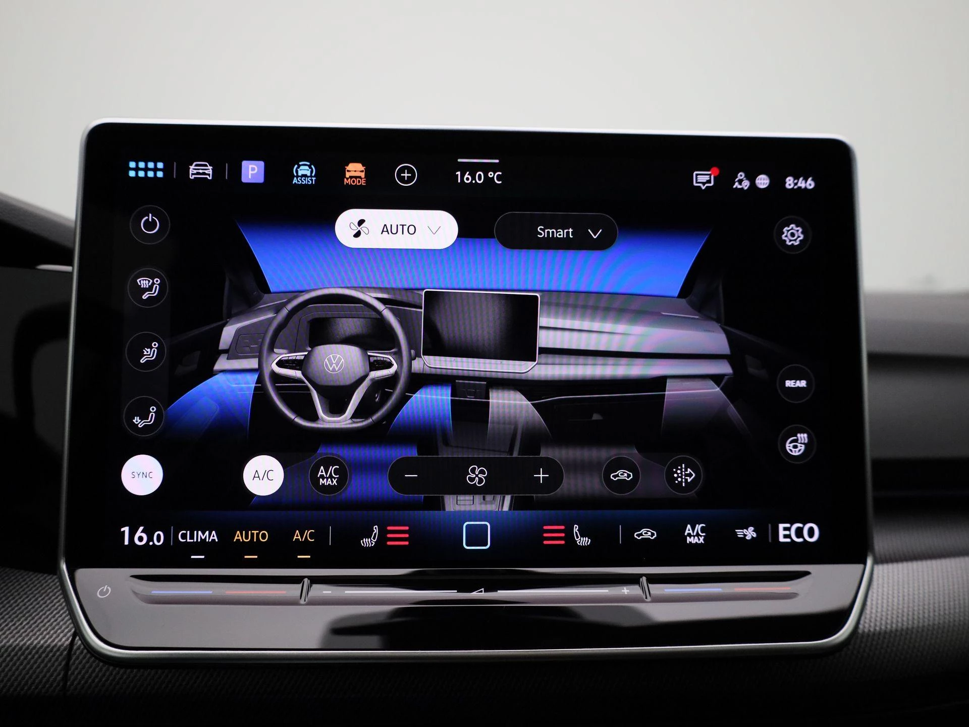 Volkswagen-Golf-image-27