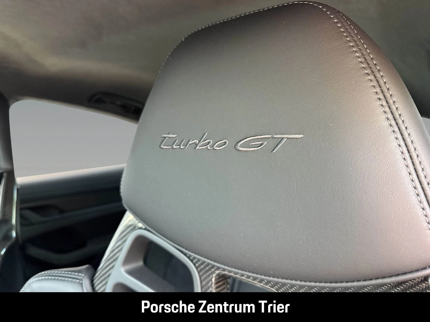 Porsche-Taycan-image-23