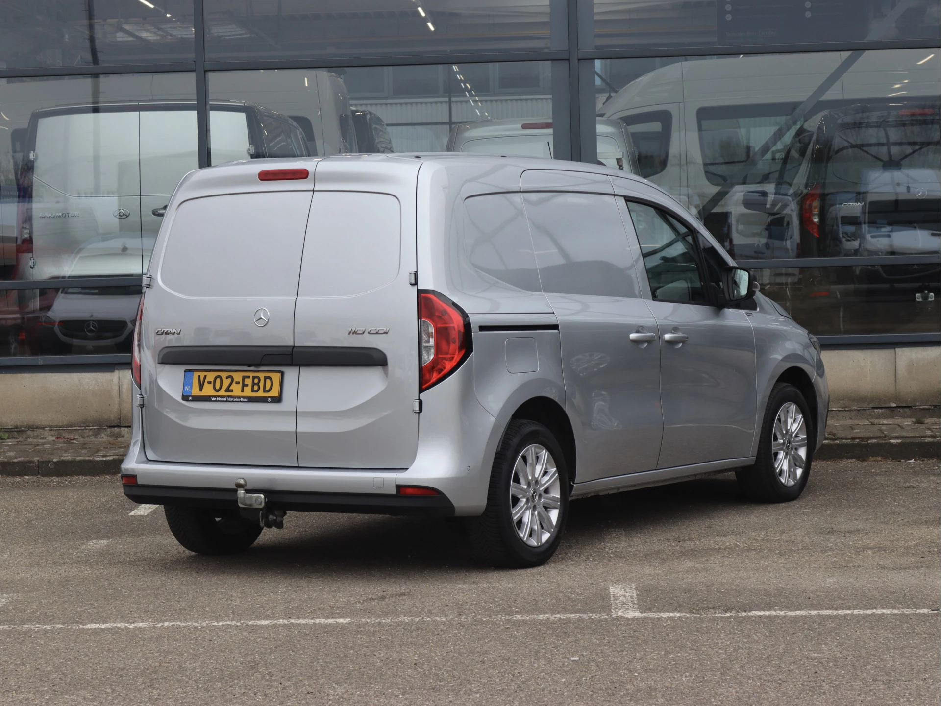 Mercedes-Benz-Citan-image-1