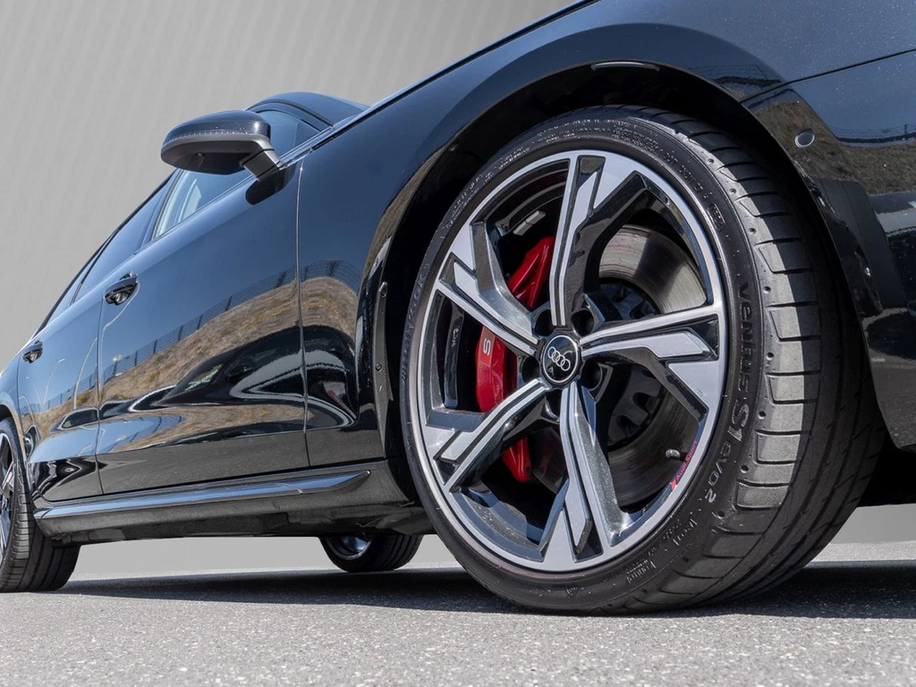 Audi-S4-image-8