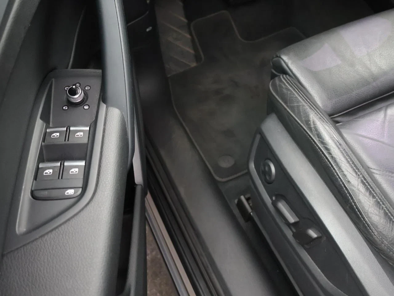 Audi Q5 Dsl Q5 35TDi Business Edition 163PK *AUTOMAAT*TREKHAAK*LEDER*CAMERA*CRUISE CONTROL*VIRTUAL COCKPIT*ZETELVERWARMING*...*